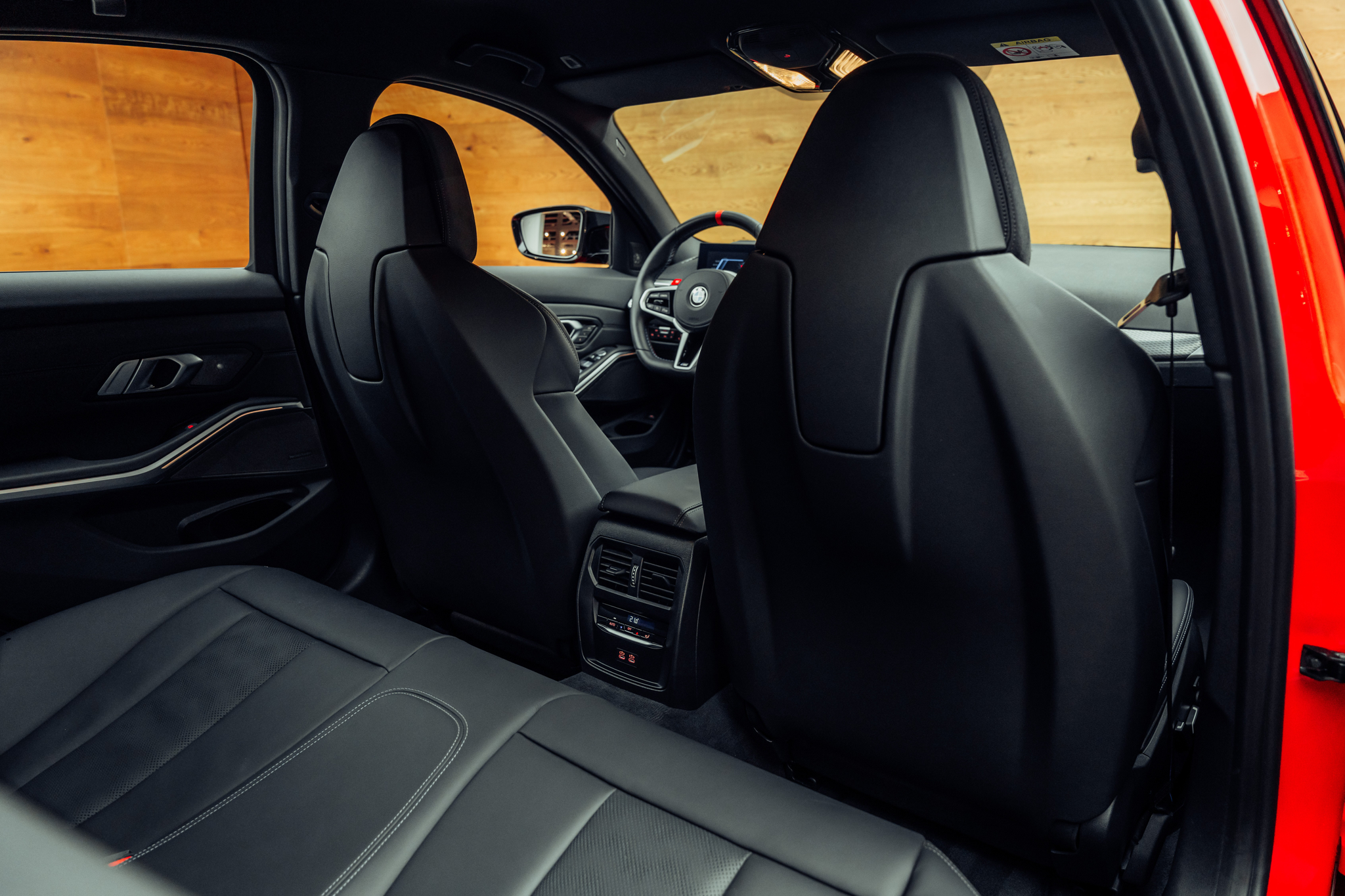 listing desktop thumbnail image 9