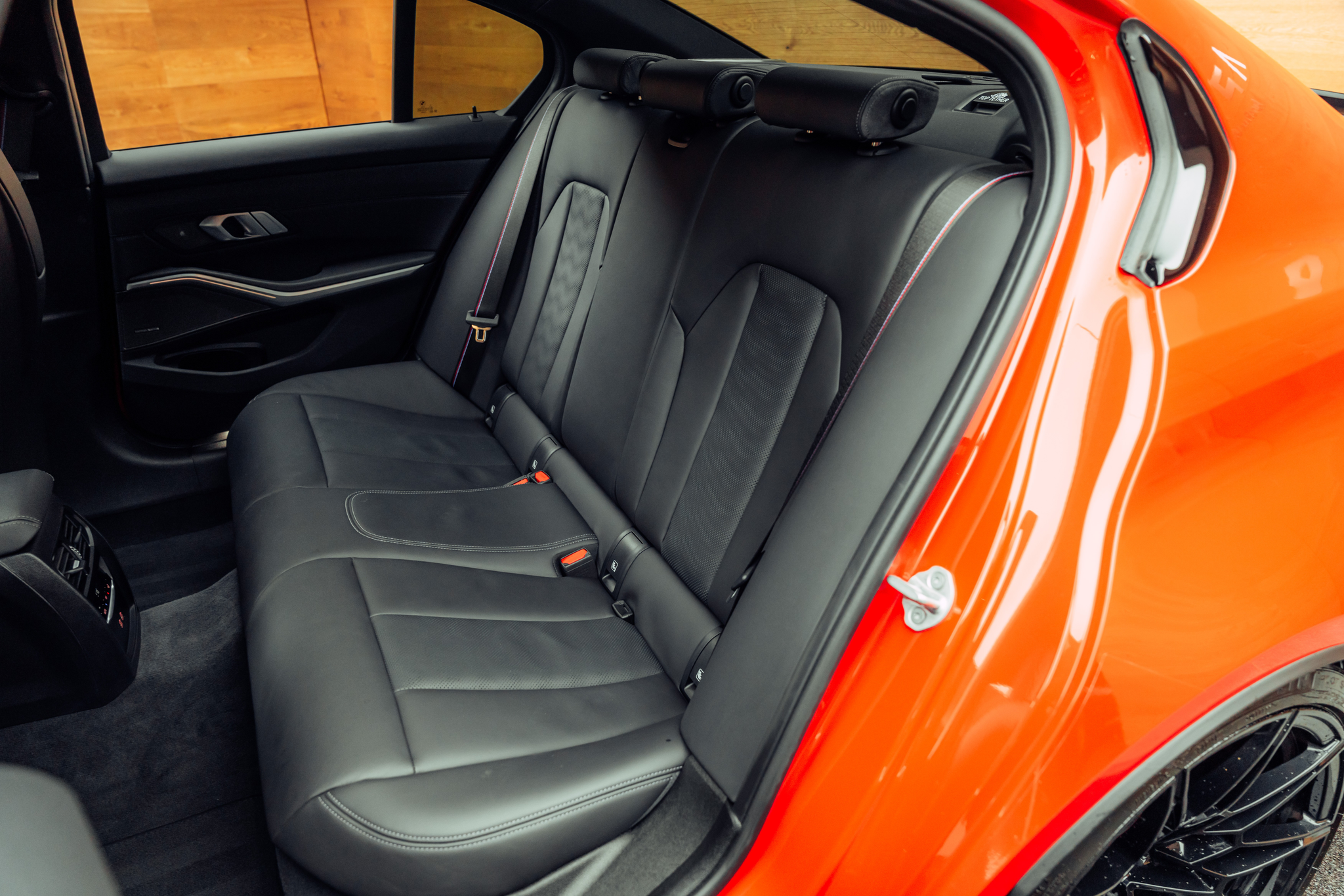 listing desktop thumbnail image 8