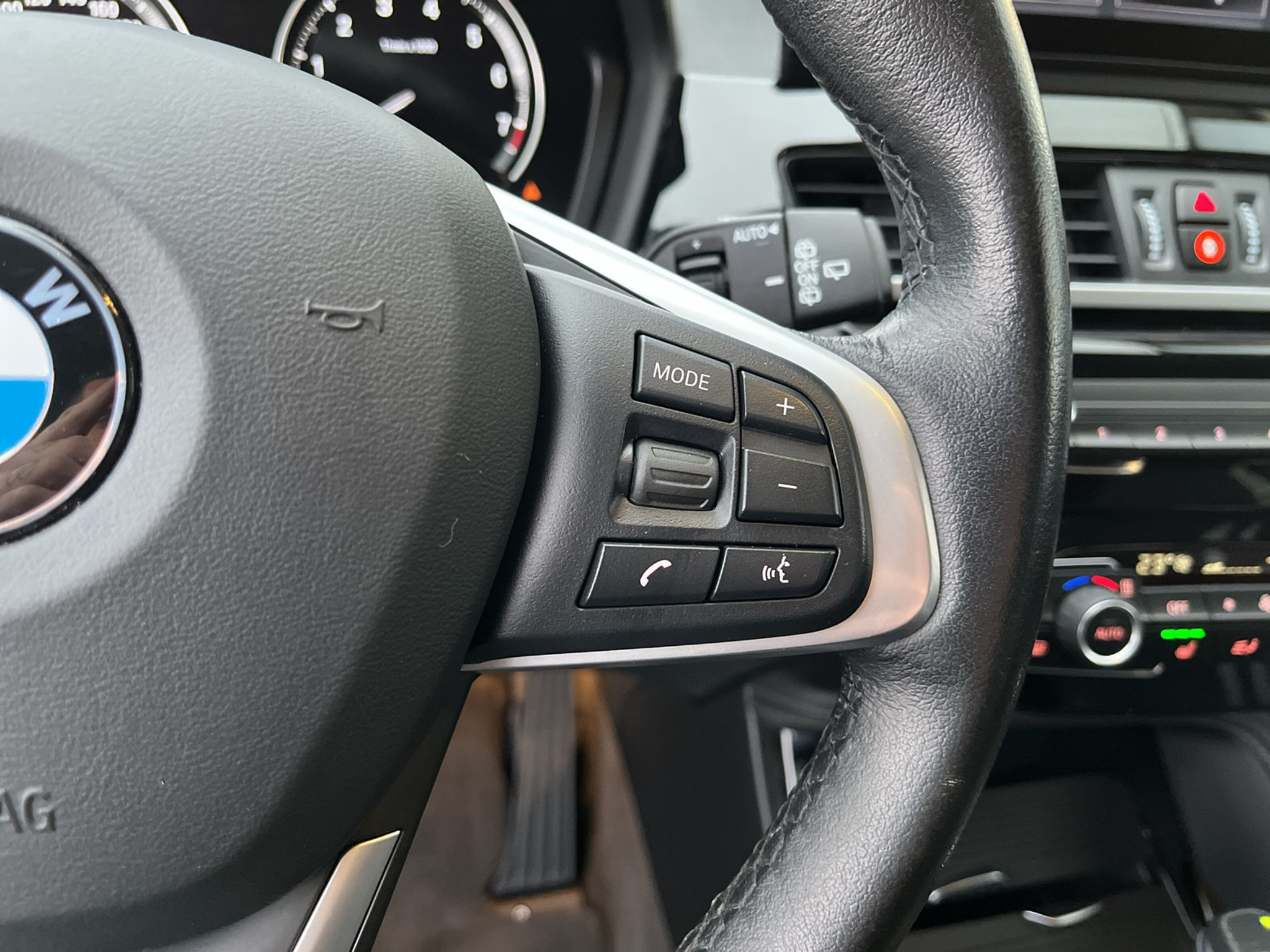 listing desktop thumbnail image 15