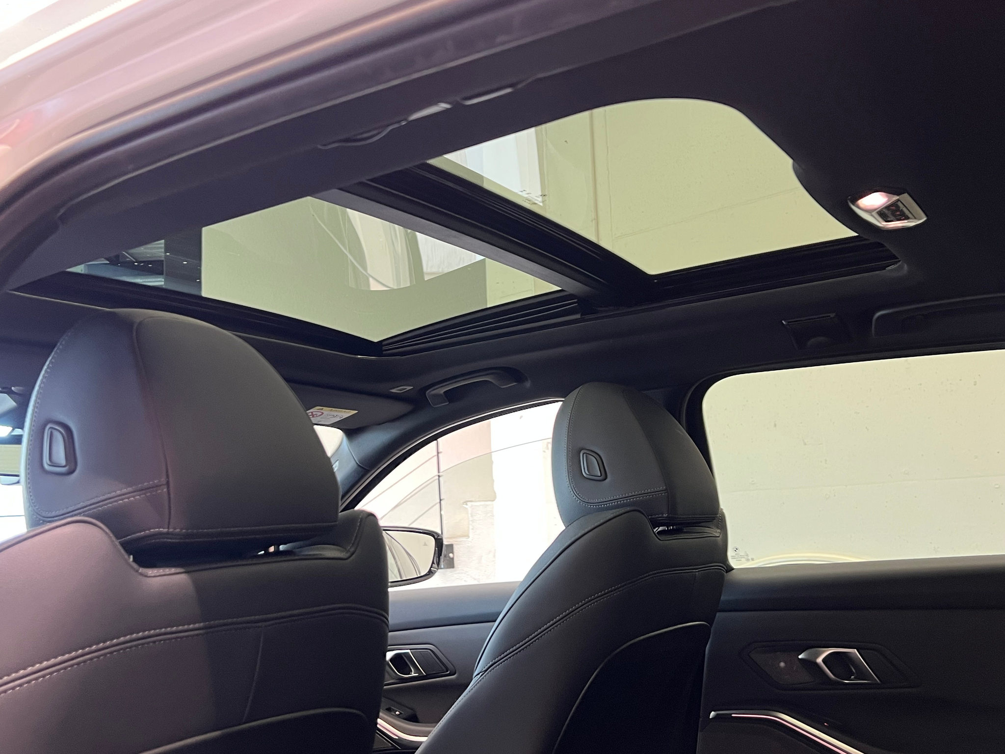 listing desktop thumbnail image 17