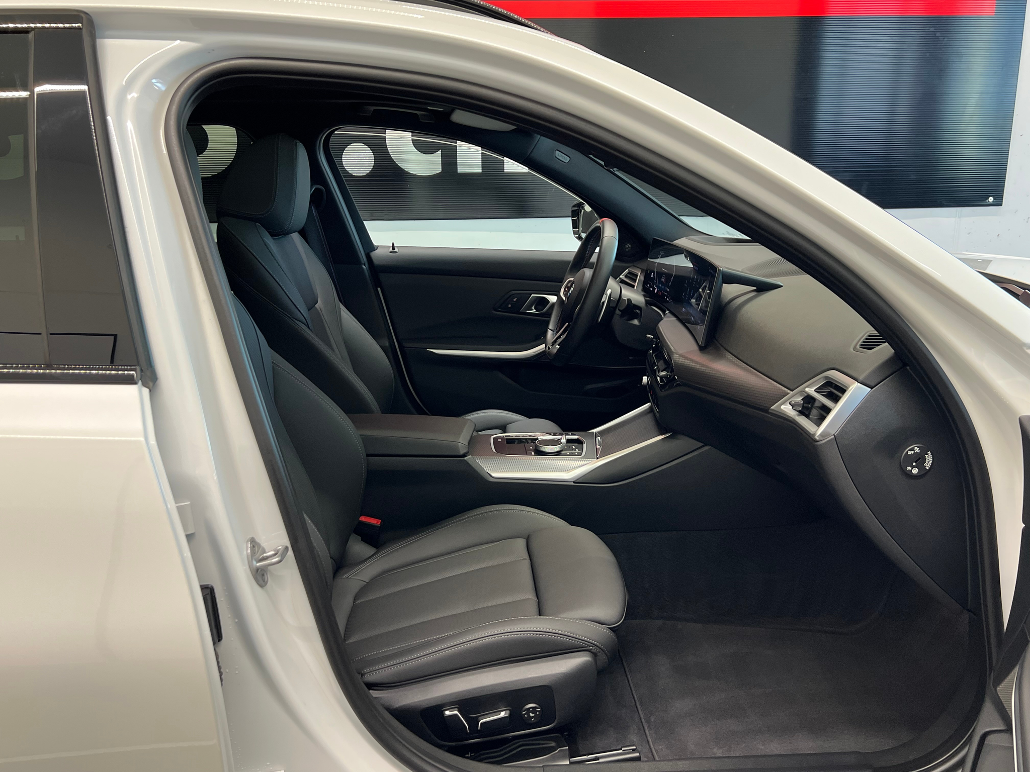 listing desktop thumbnail image 22