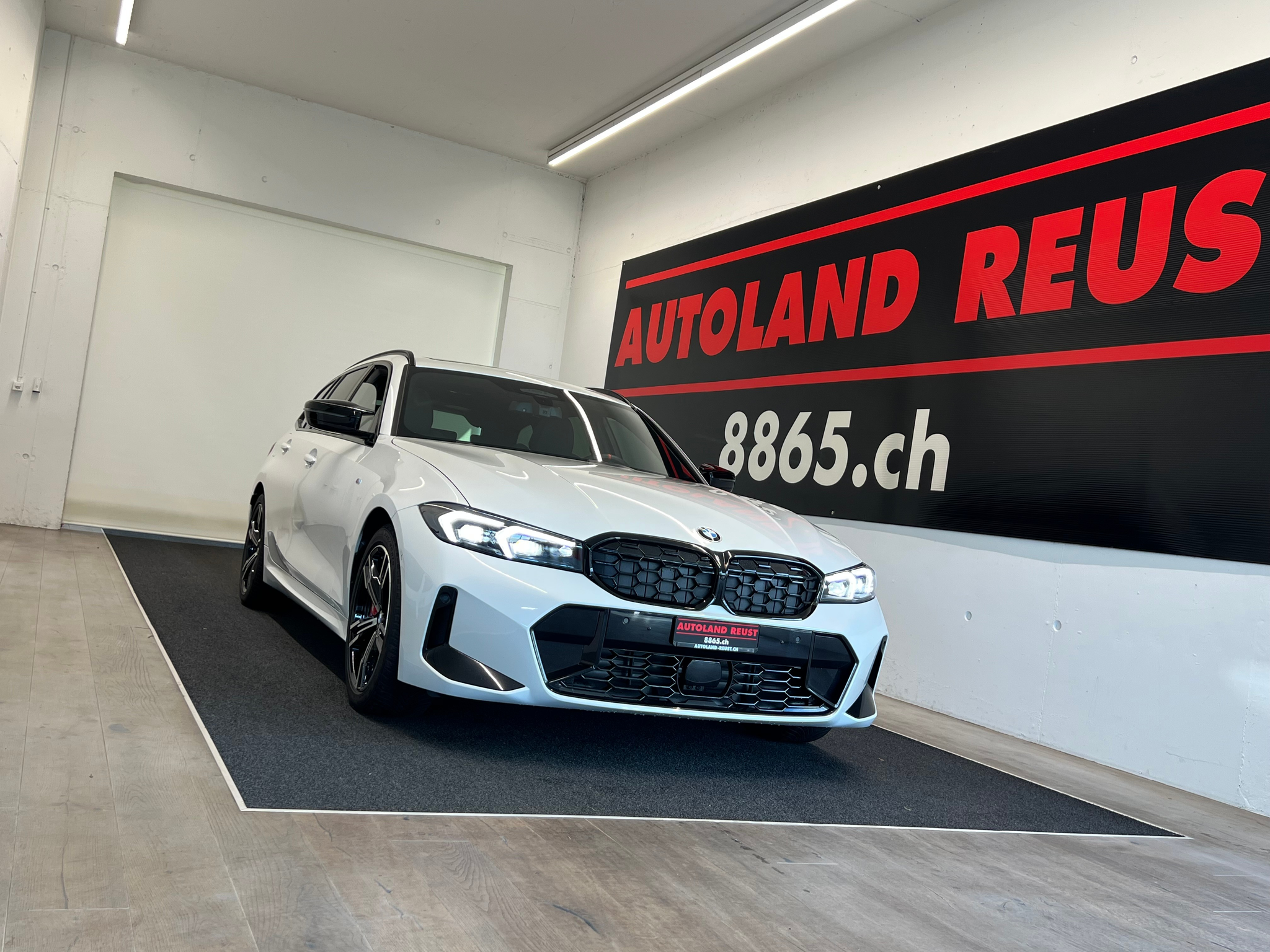 listing desktop thumbnail image 0