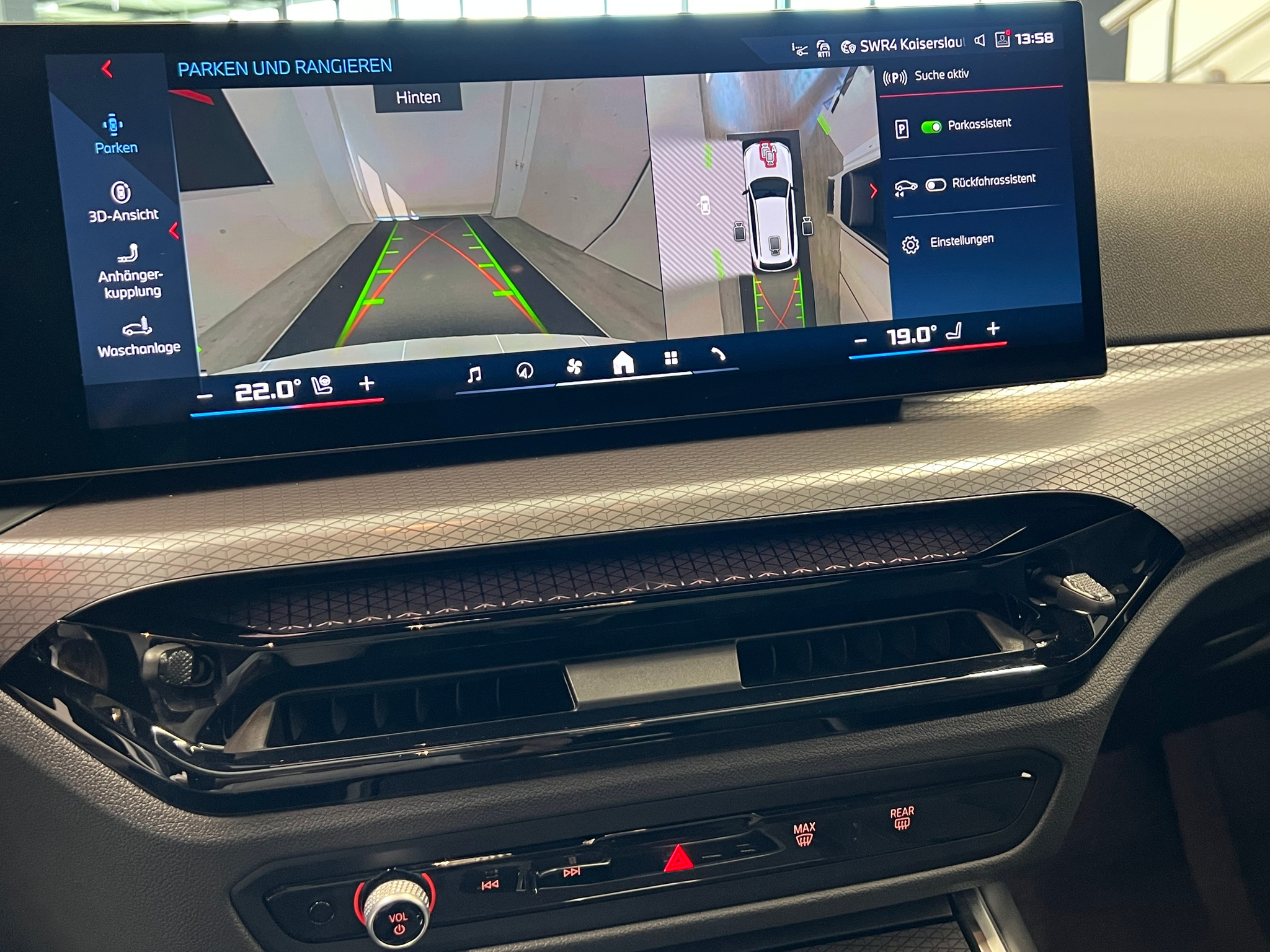 listing desktop thumbnail image 29