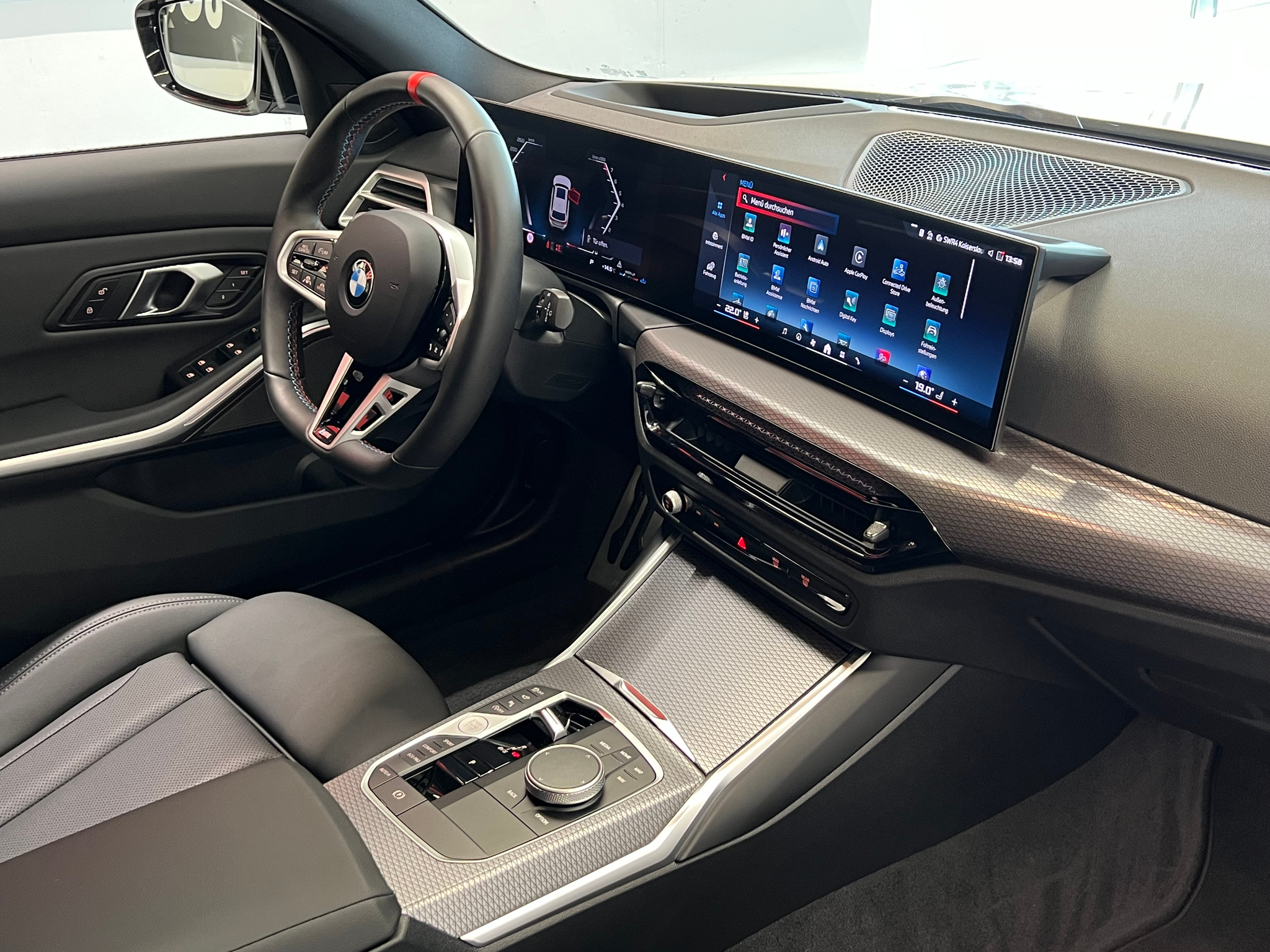 listing desktop thumbnail image 21