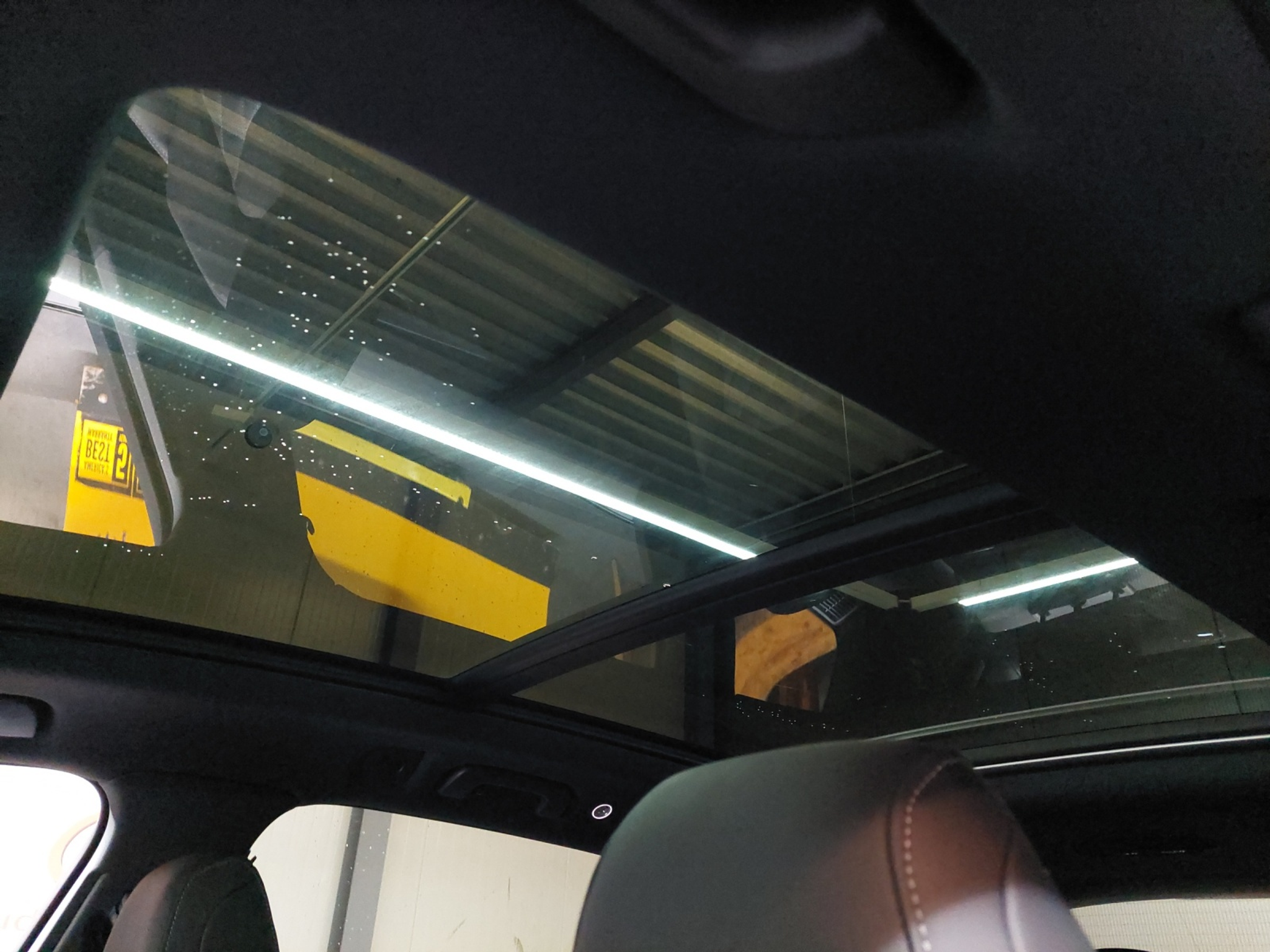 listing desktop thumbnail image 13