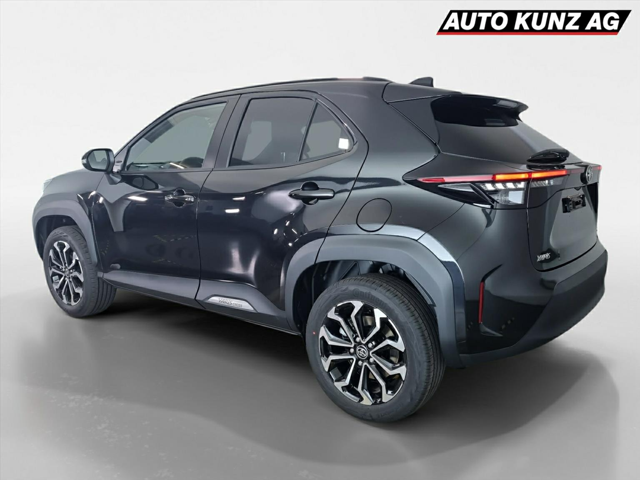 listing desktop thumbnail image 1