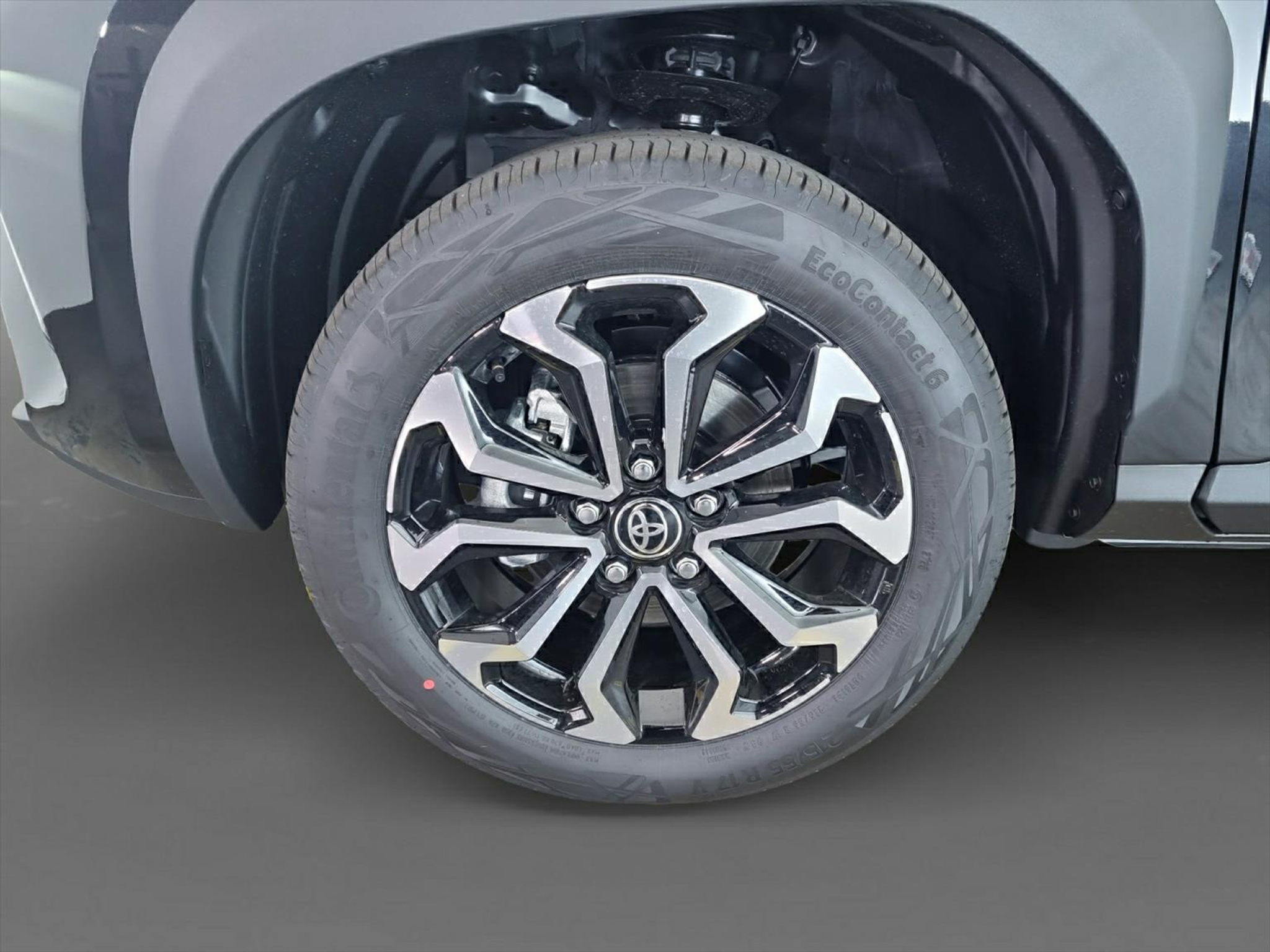 listing desktop thumbnail image 15