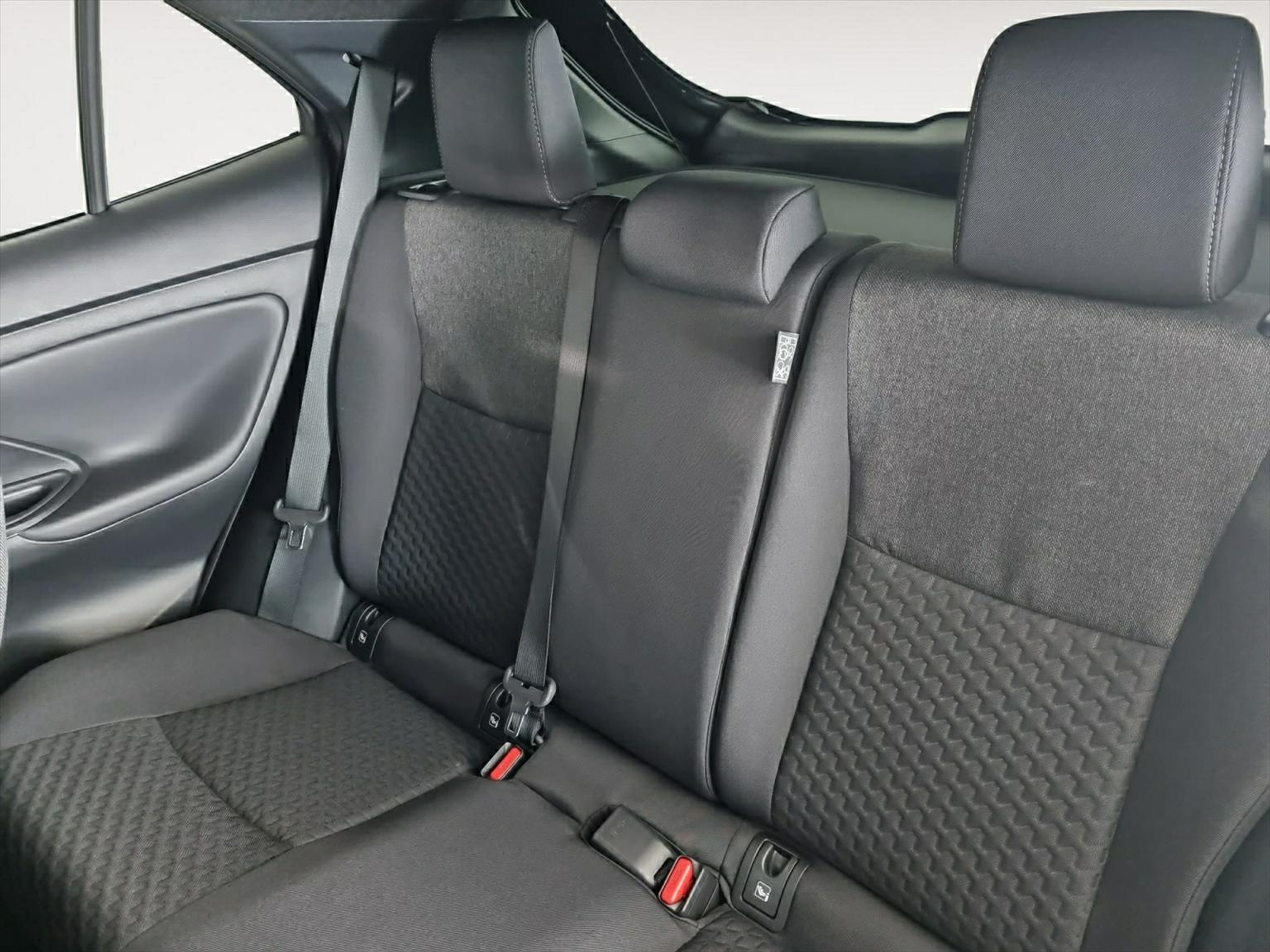 listing desktop thumbnail image 14