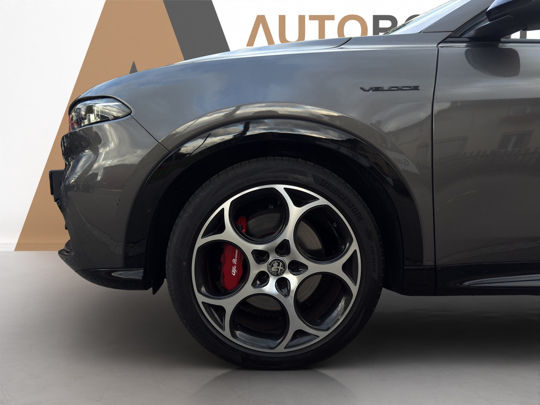 listing desktop thumbnail image 18