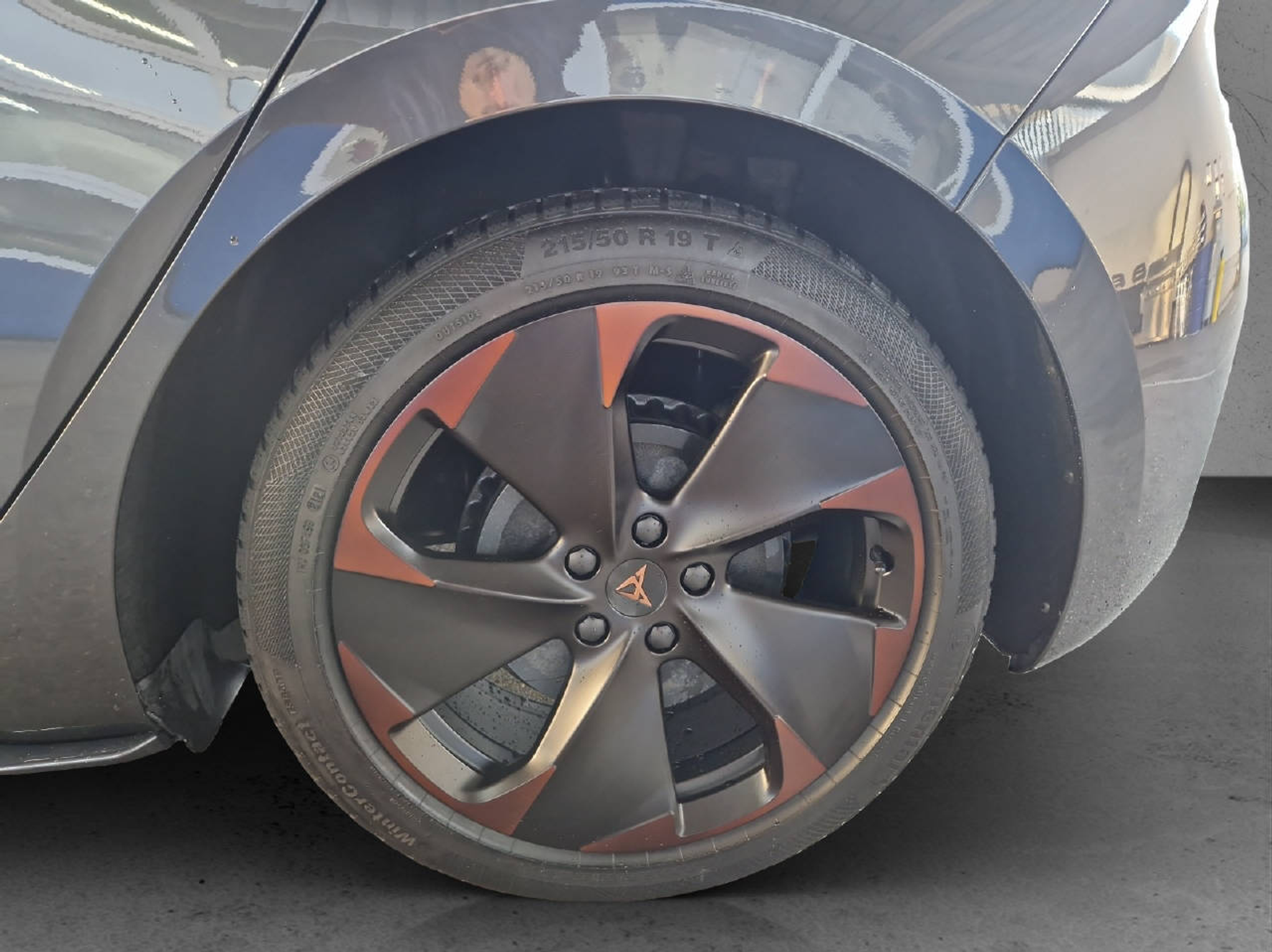 listing desktop thumbnail image 12