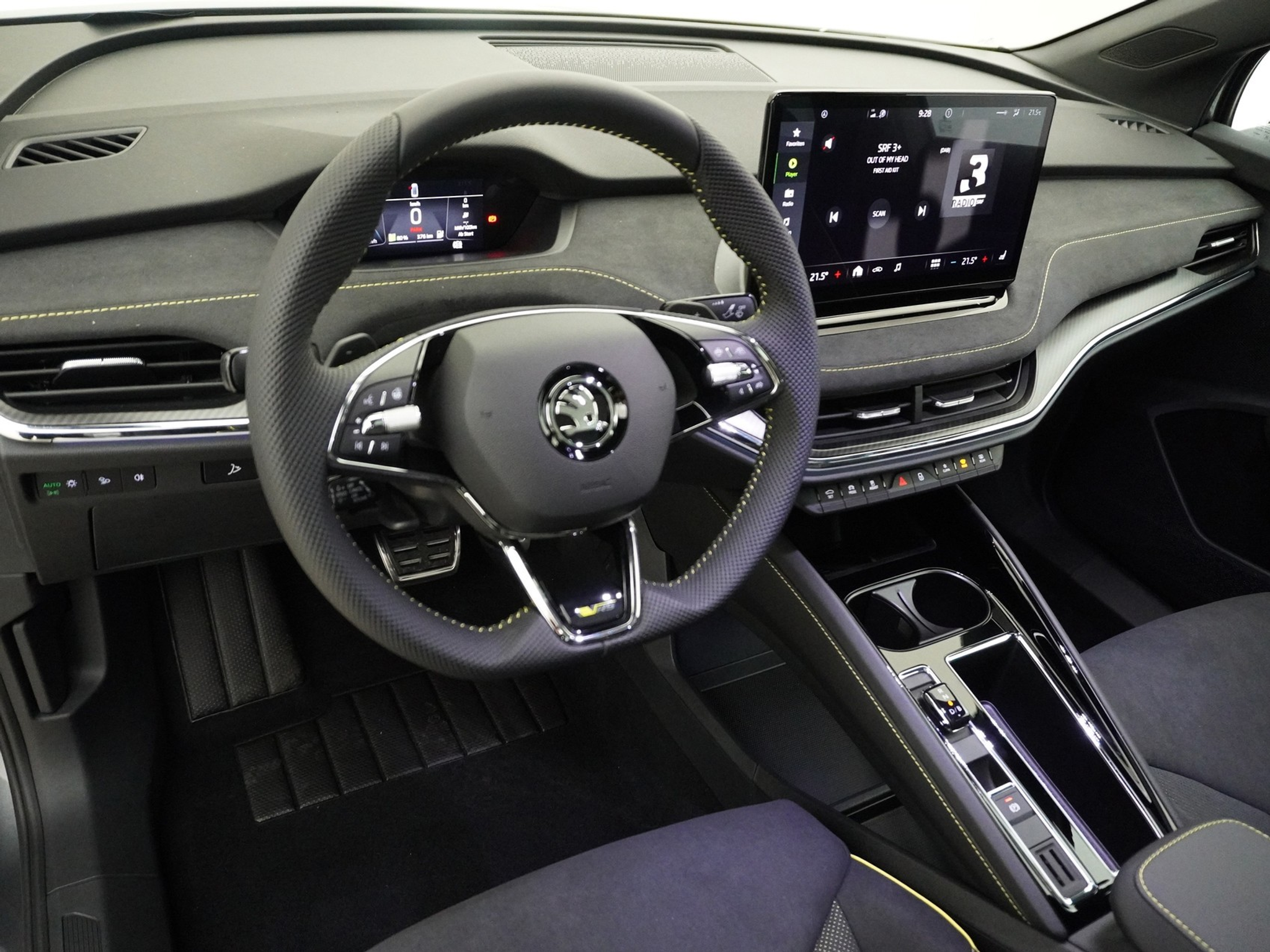 listing desktop thumbnail image 9