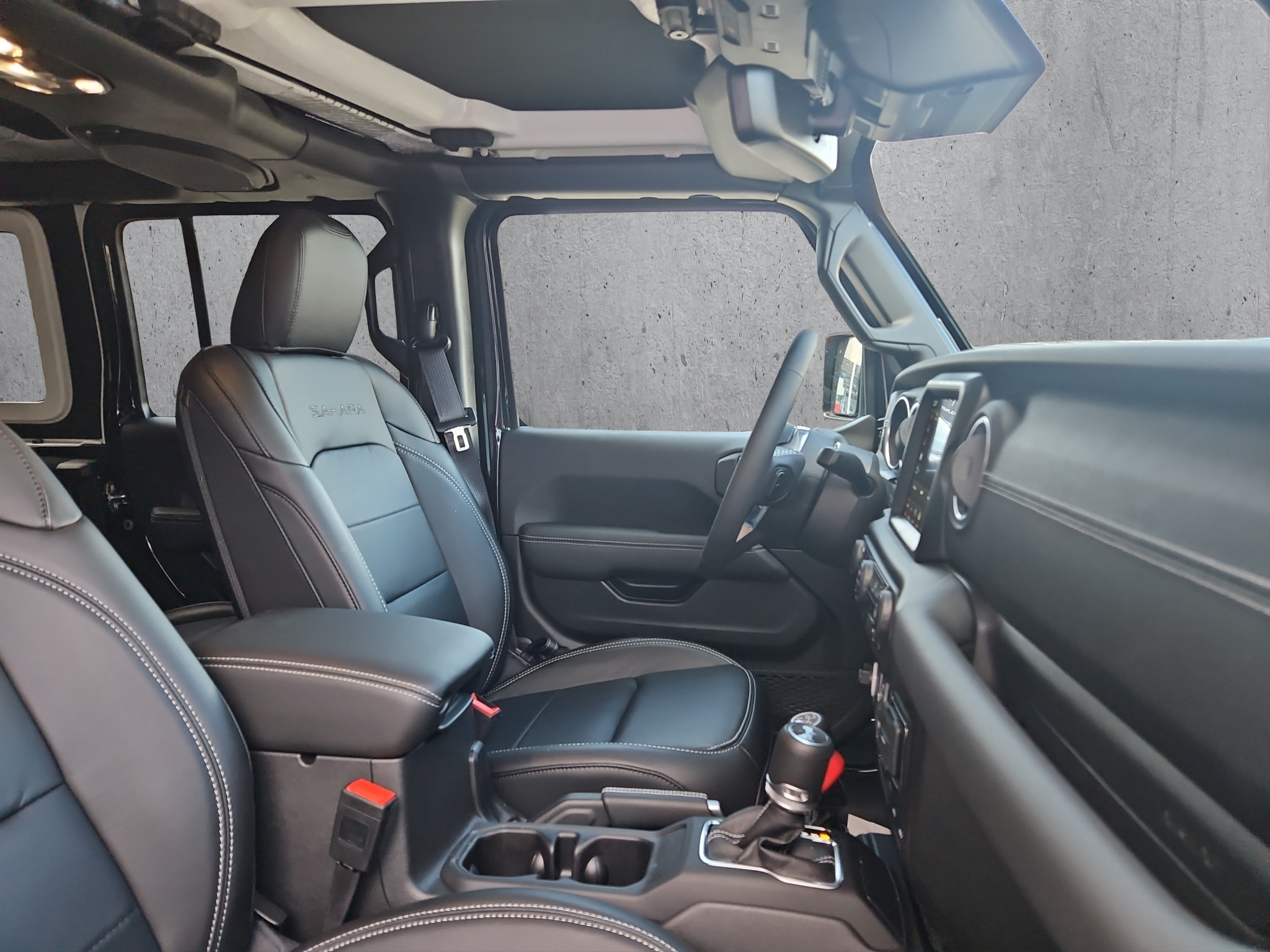 listing desktop thumbnail image 10