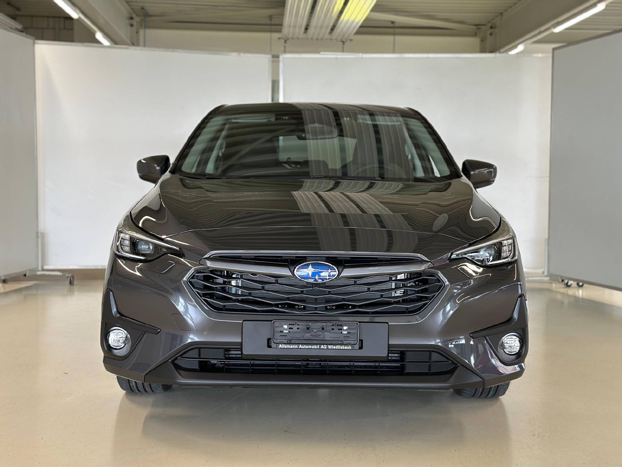 listing desktop thumbnail image 1