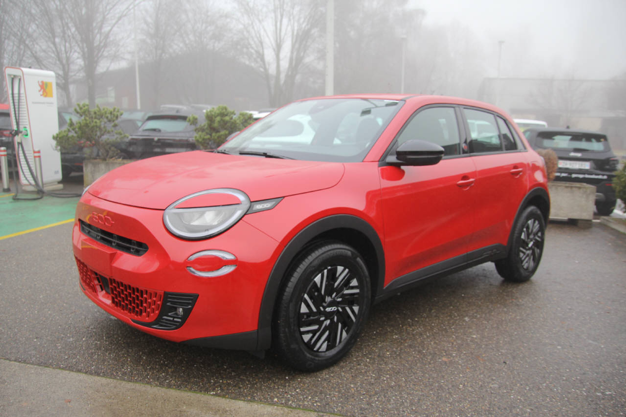 listing desktop thumbnail image 2