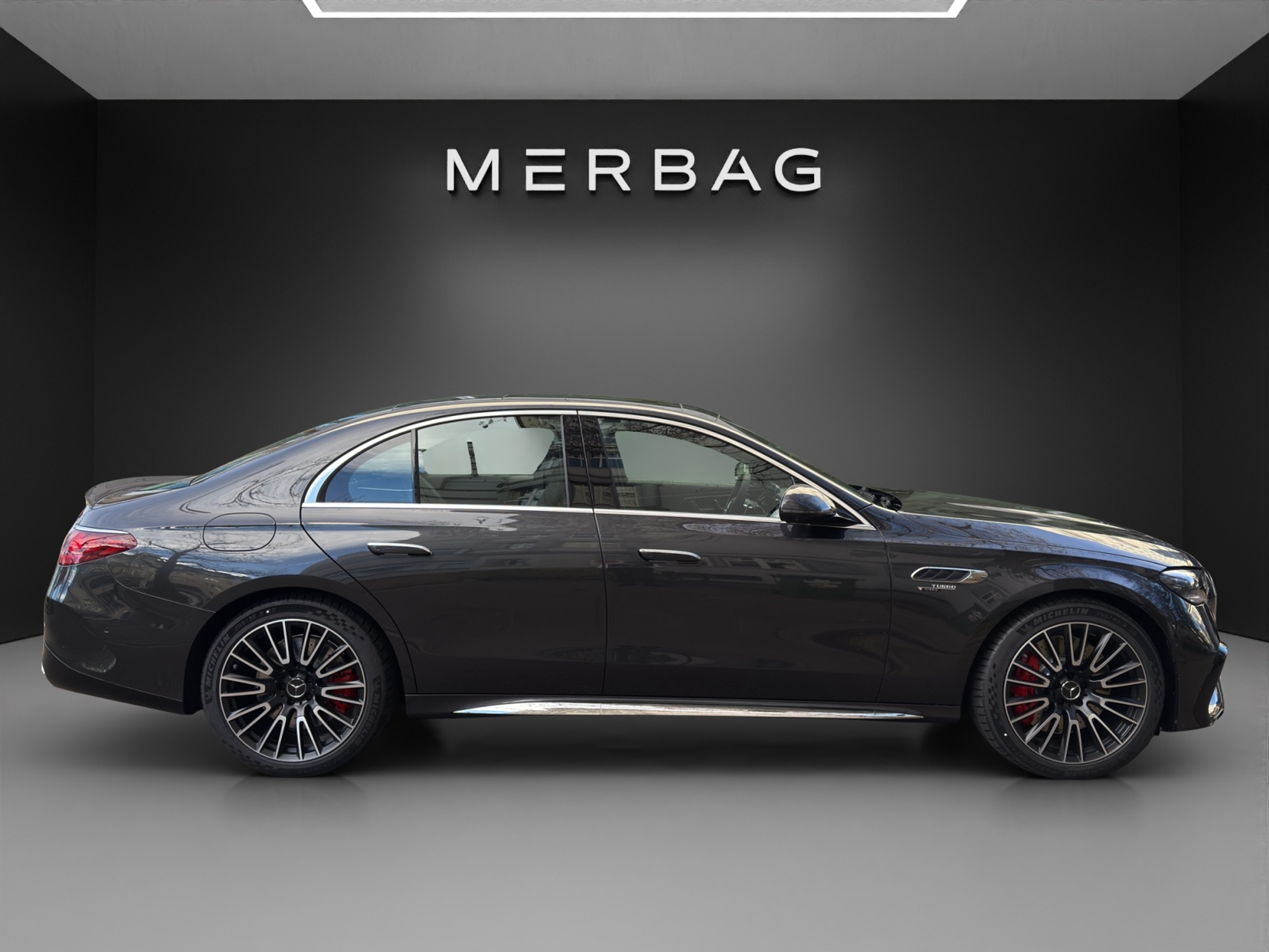 listing desktop thumbnail image 3