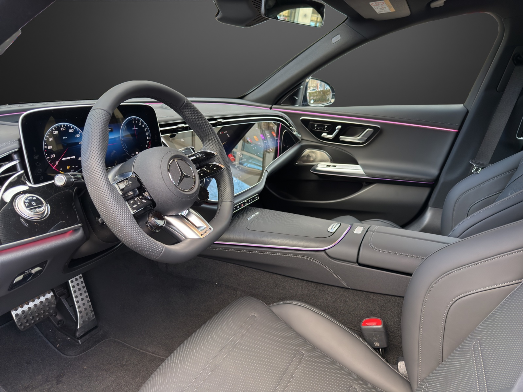 listing desktop thumbnail image 10