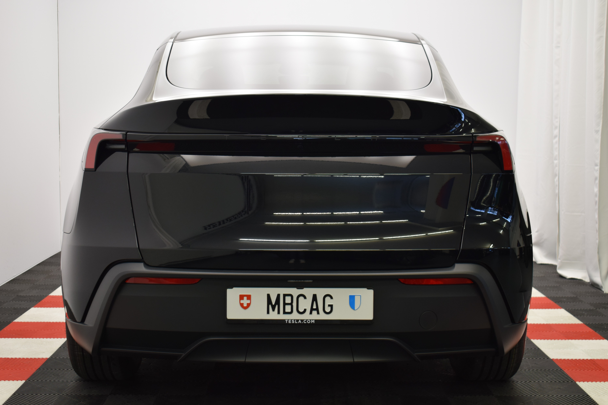 listing desktop thumbnail image 13