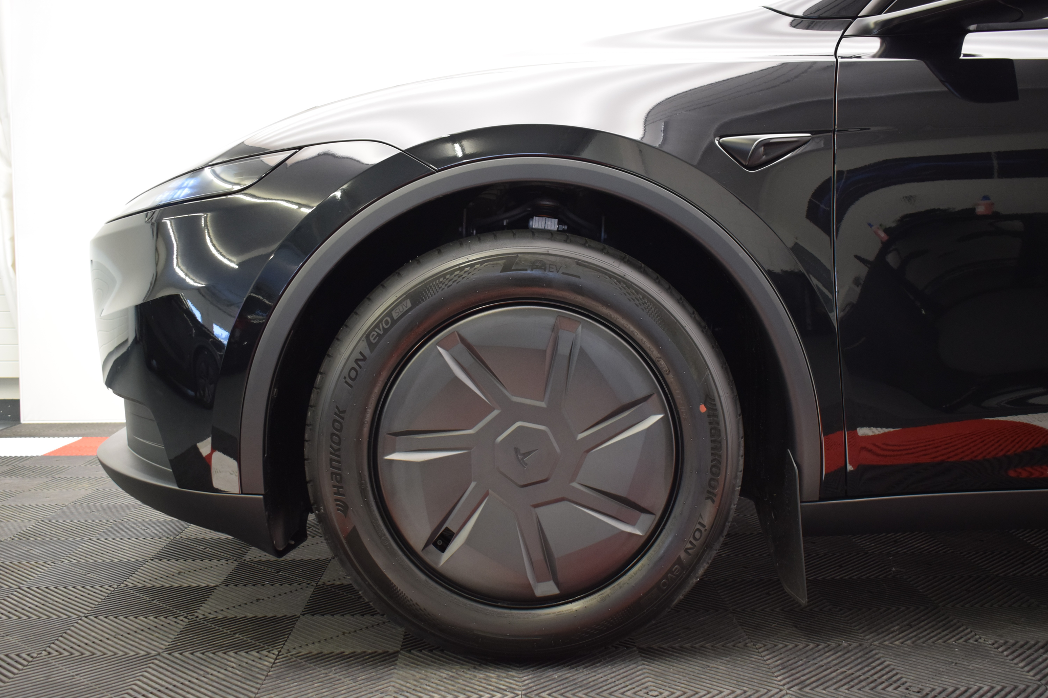 listing desktop thumbnail image 10