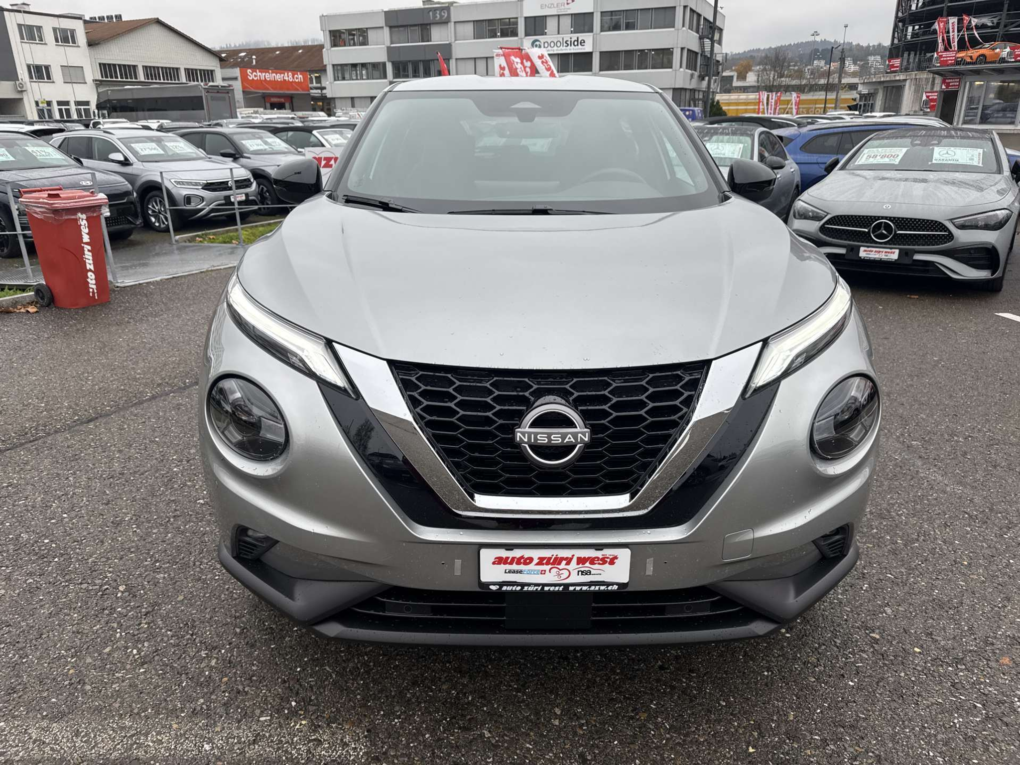 listing desktop thumbnail image 9