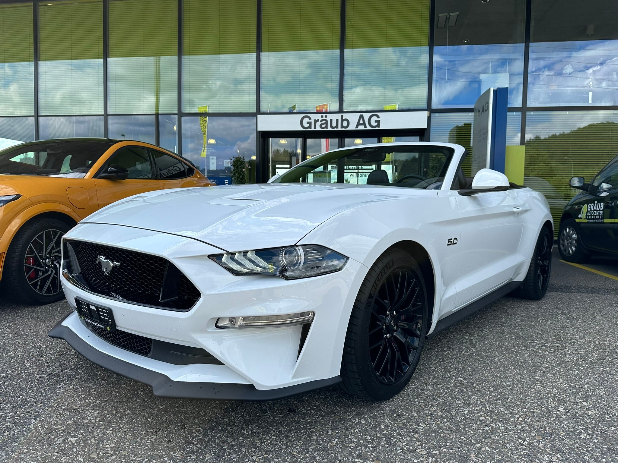 listing desktop thumbnail image 9