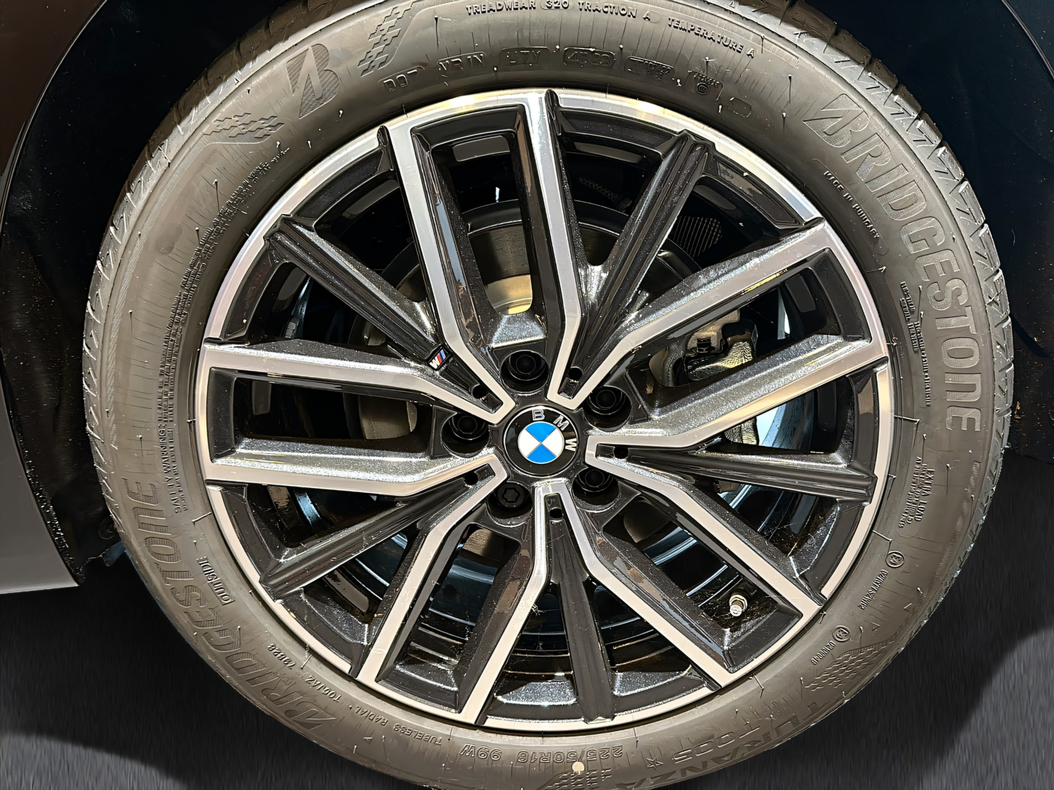 listing desktop thumbnail image 11