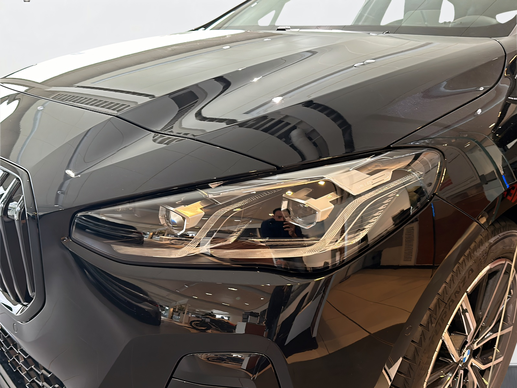 listing desktop thumbnail image 8