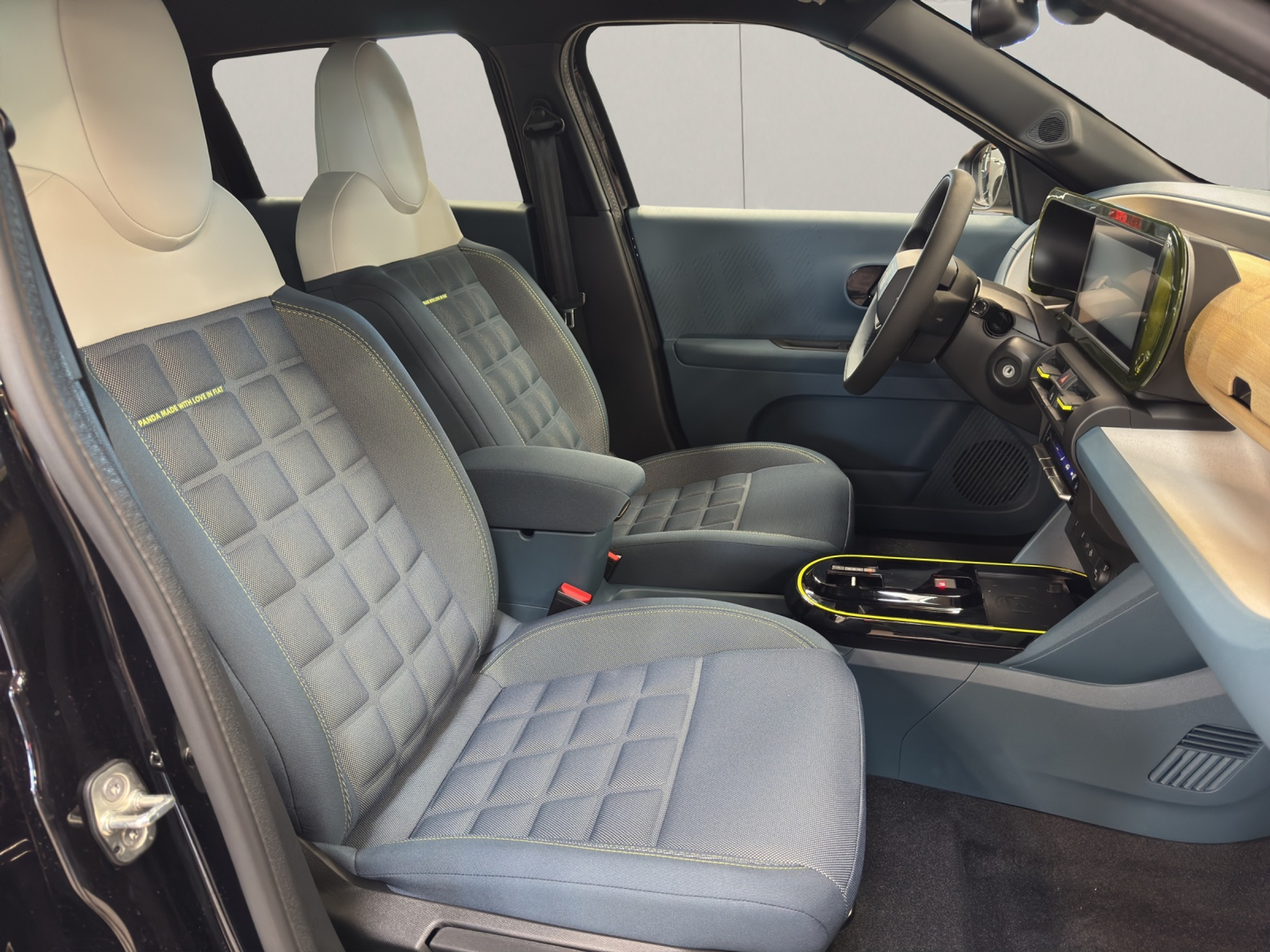 listing desktop thumbnail image 12