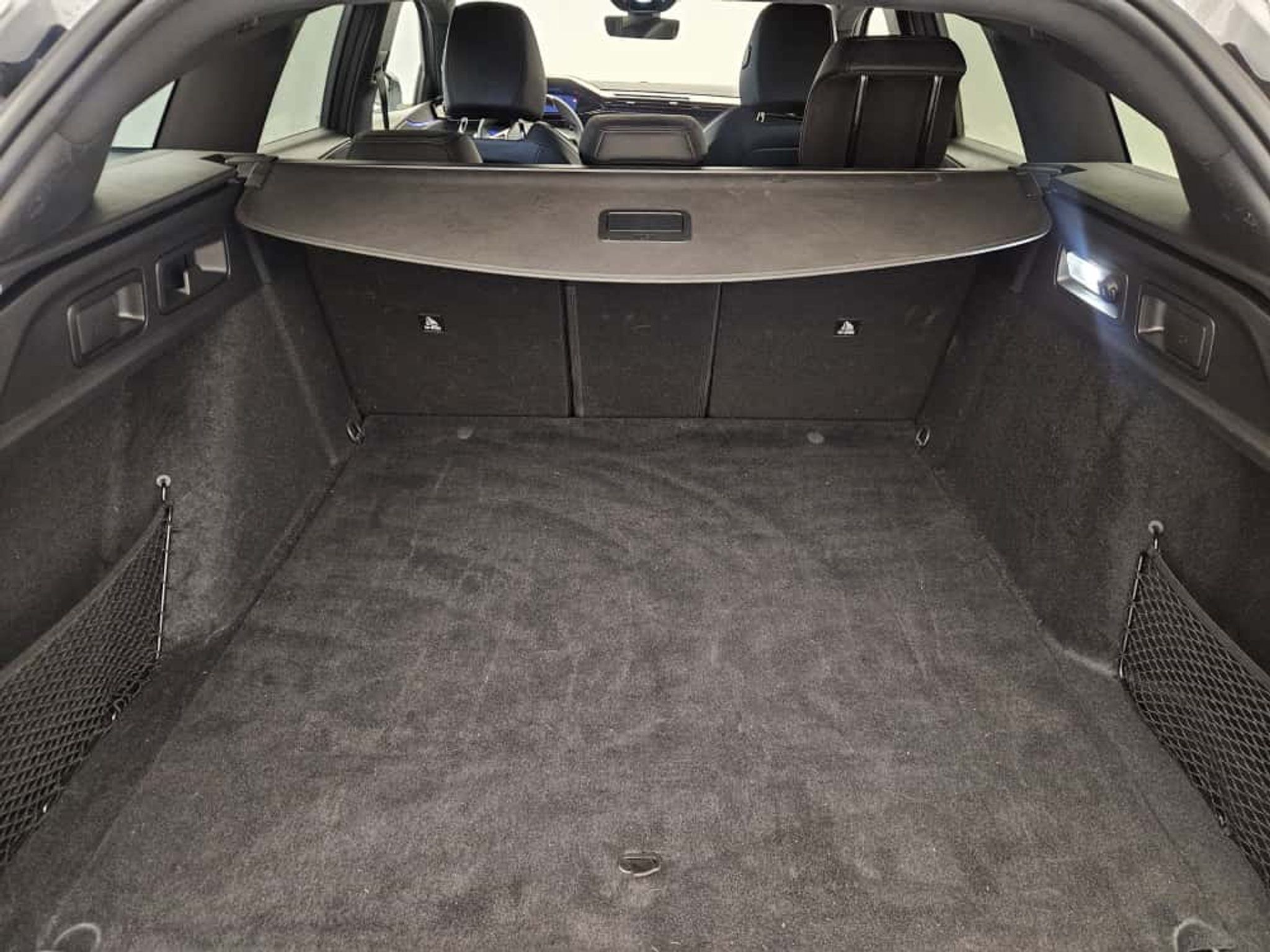 listing desktop thumbnail image 14