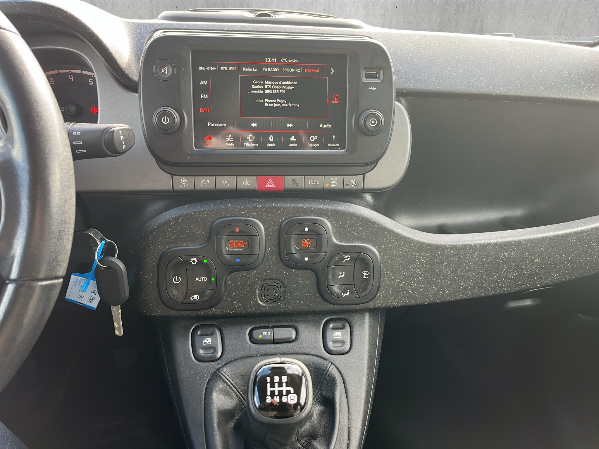 listing desktop thumbnail image 10