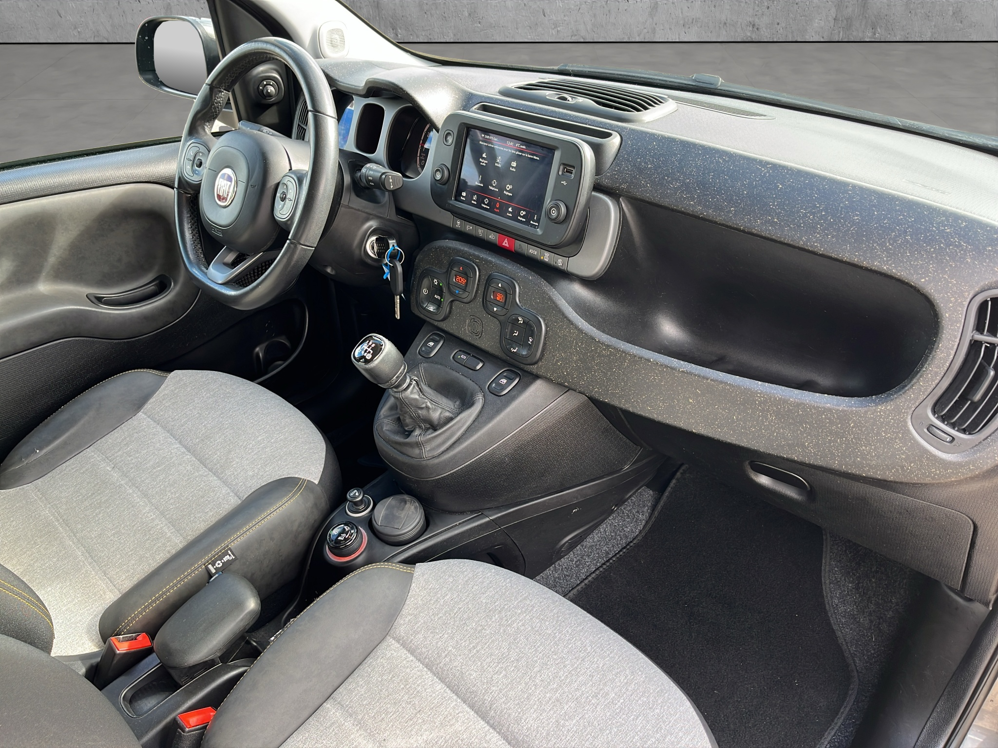 listing desktop thumbnail image 11