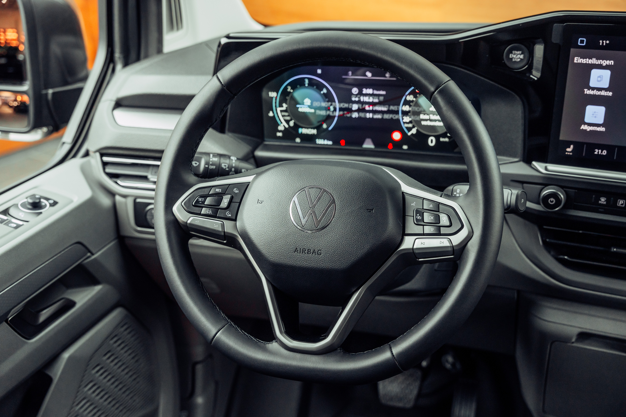 listing desktop thumbnail image 12