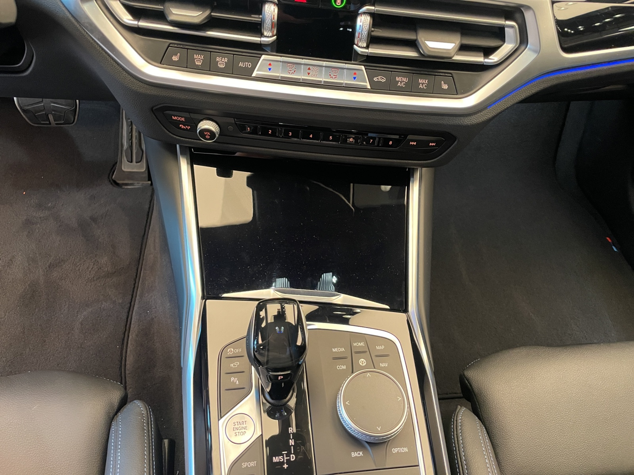 listing desktop thumbnail image 13