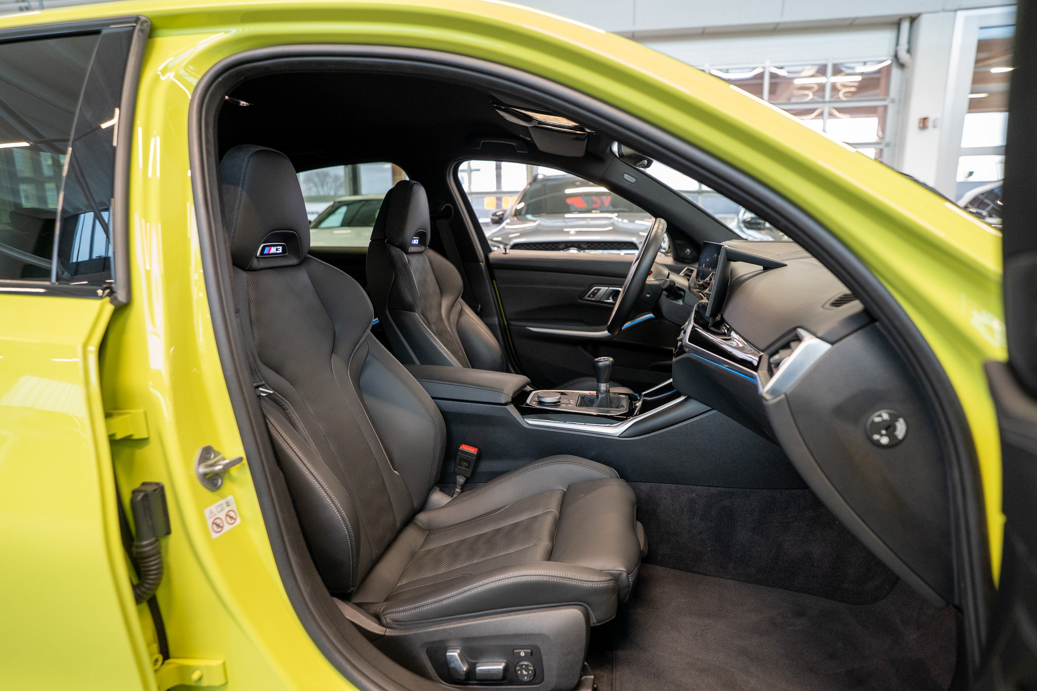 listing desktop thumbnail image 17