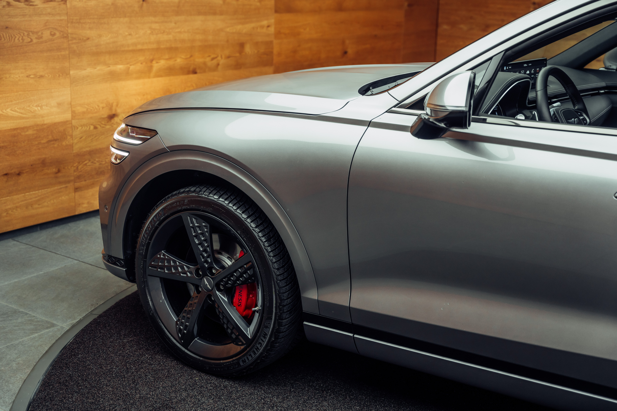 listing desktop thumbnail image 19