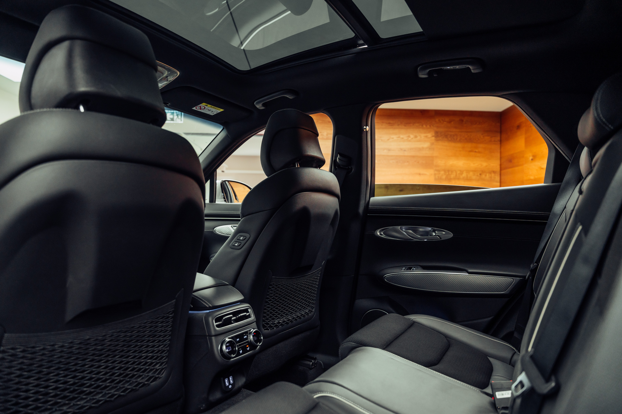 listing desktop thumbnail image 7