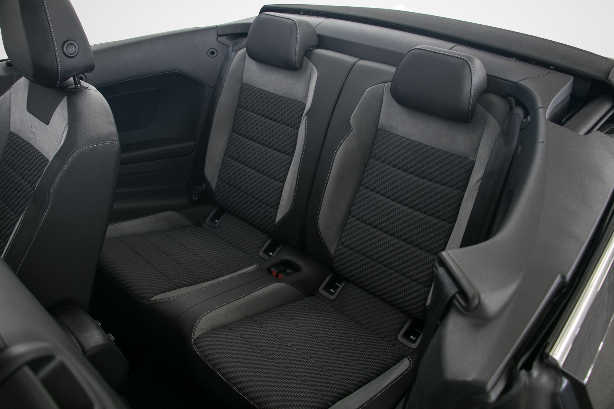 listing desktop thumbnail image 15