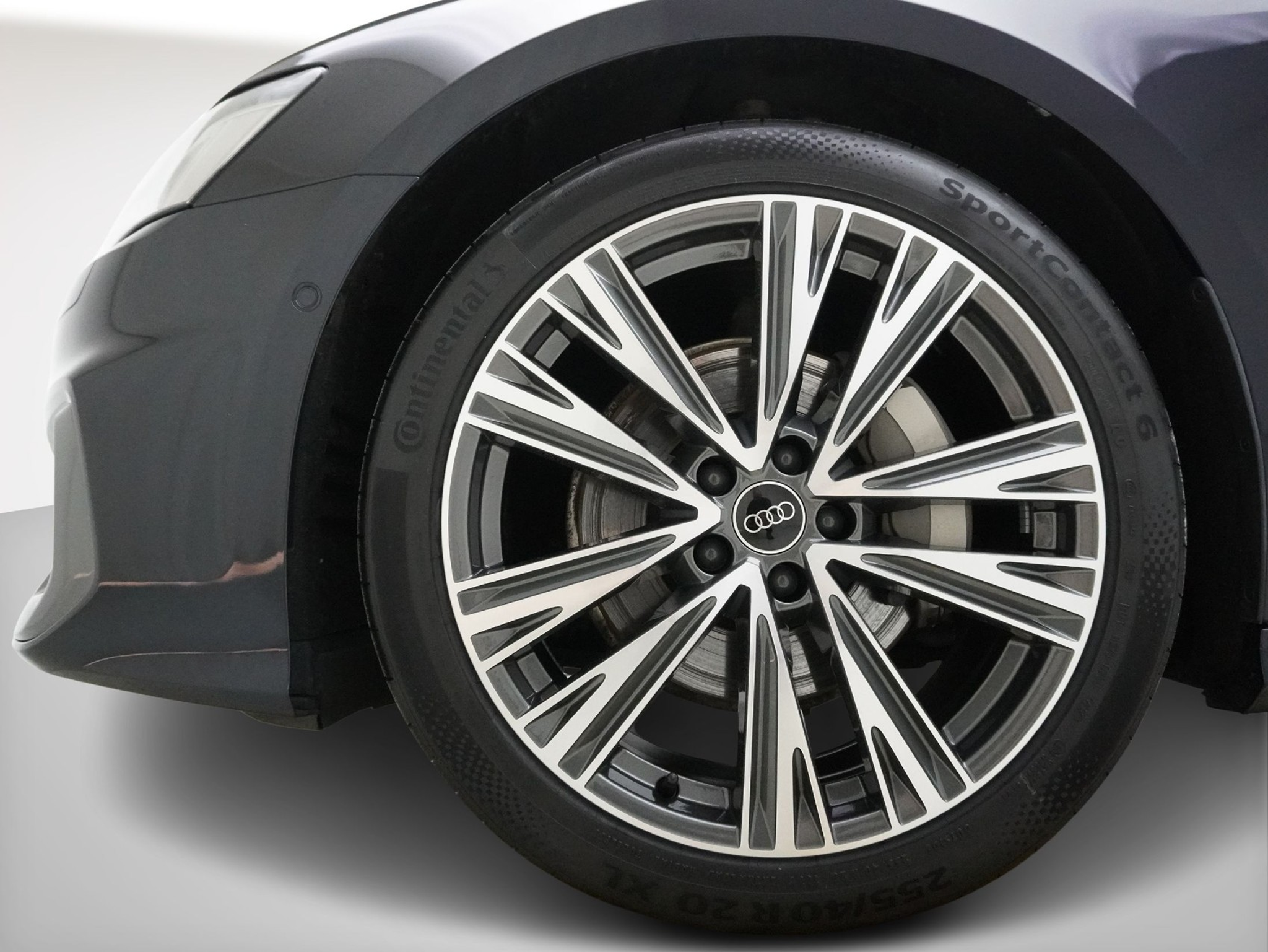 listing desktop thumbnail image 6