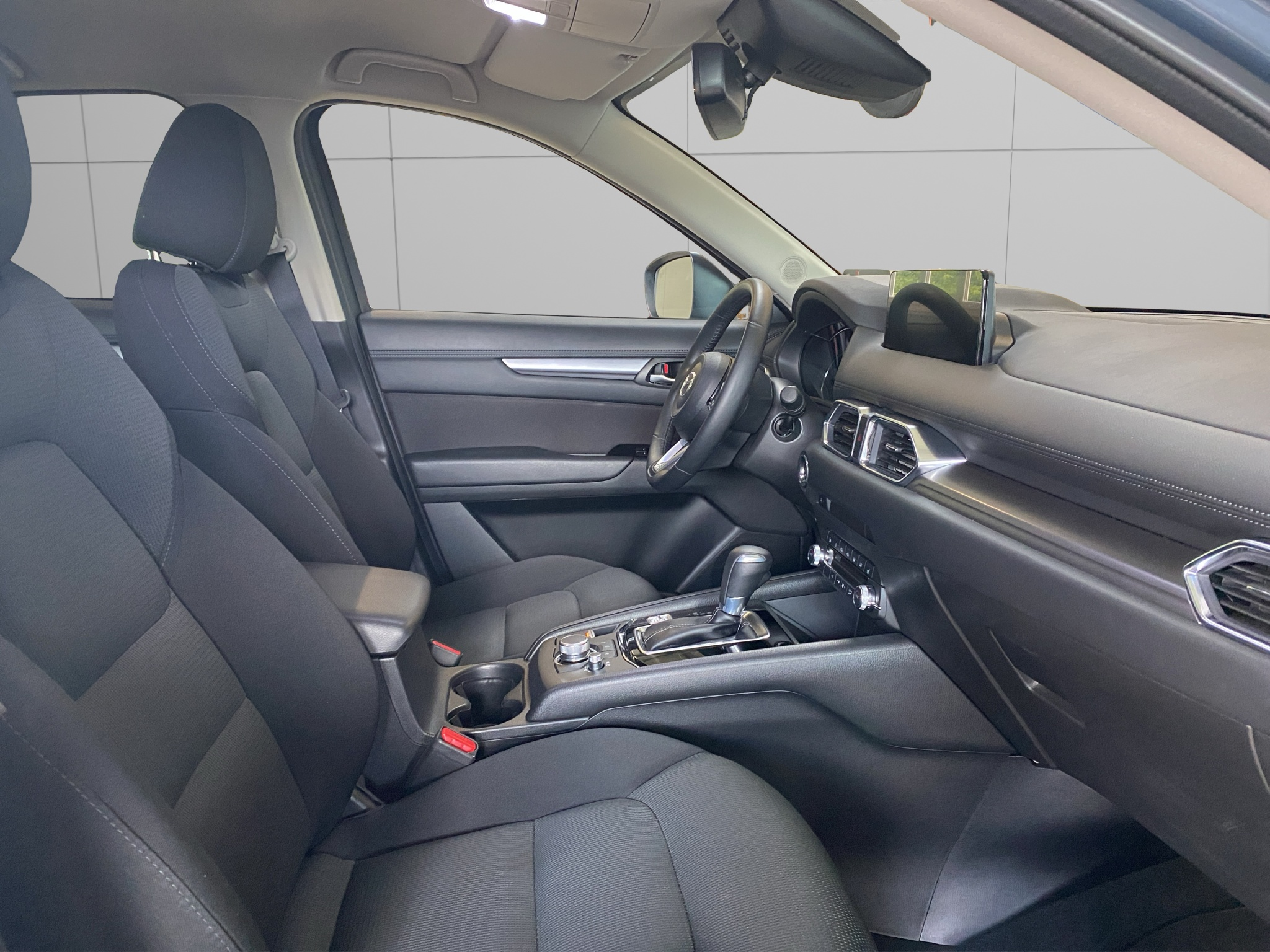 listing desktop thumbnail image 12