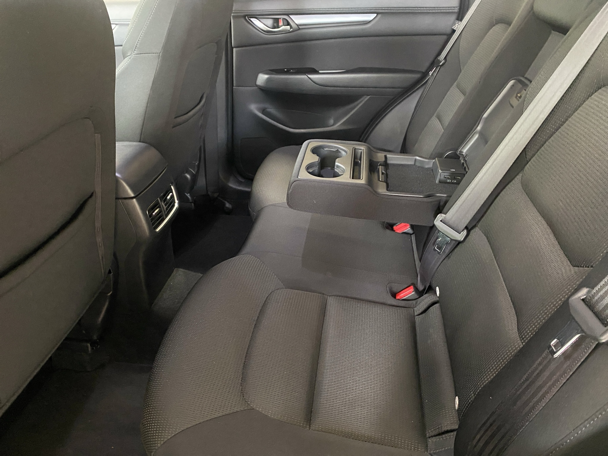 listing desktop thumbnail image 13