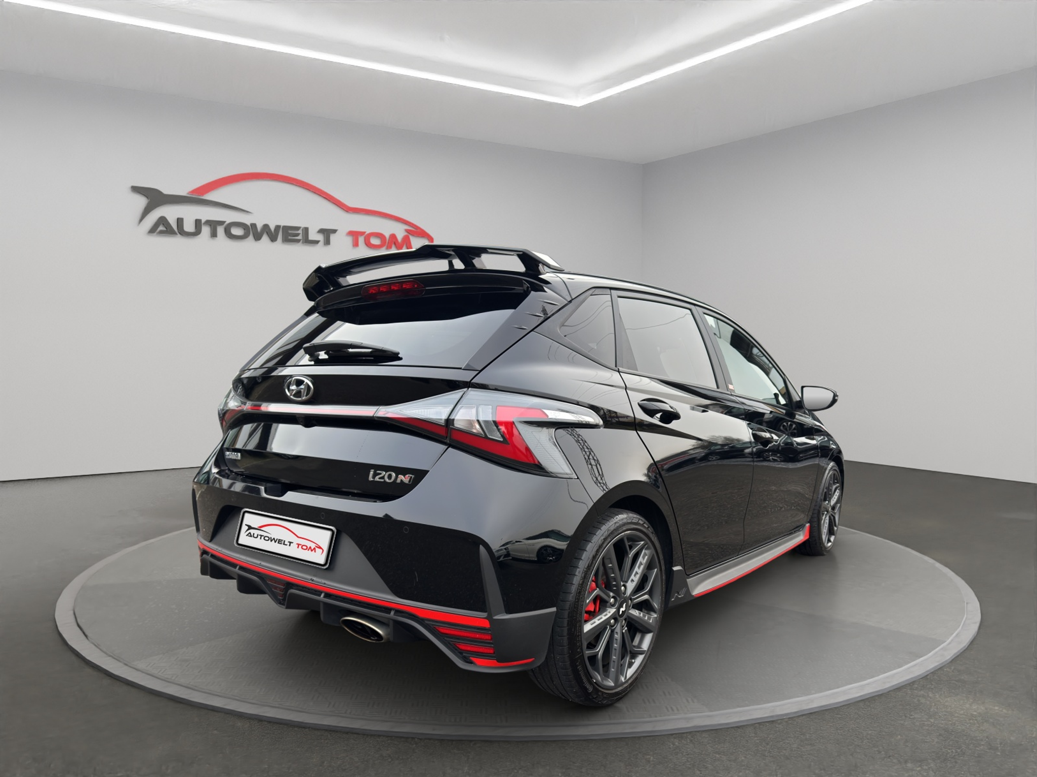 listing desktop thumbnail image 4