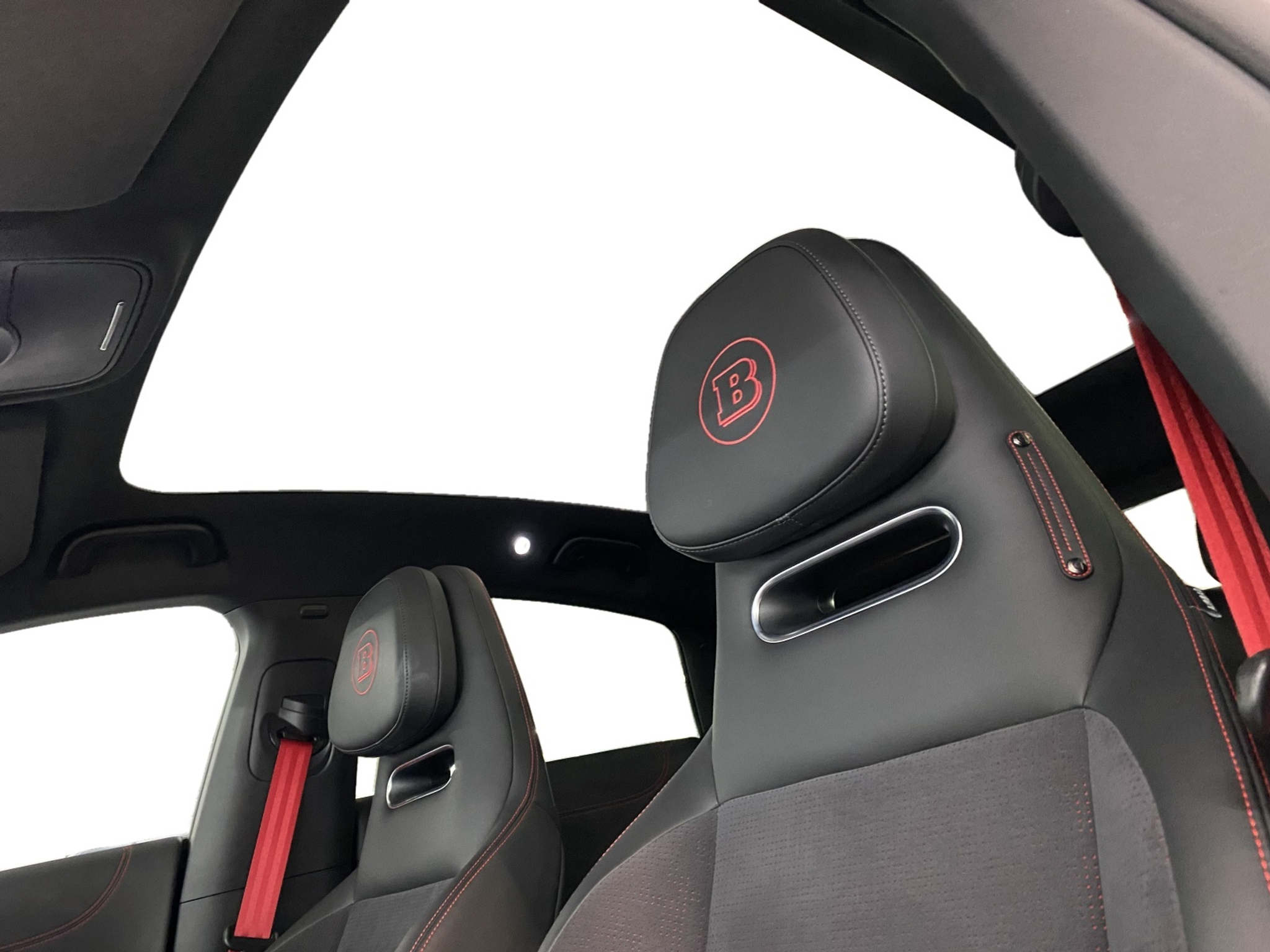 listing desktop thumbnail image 11