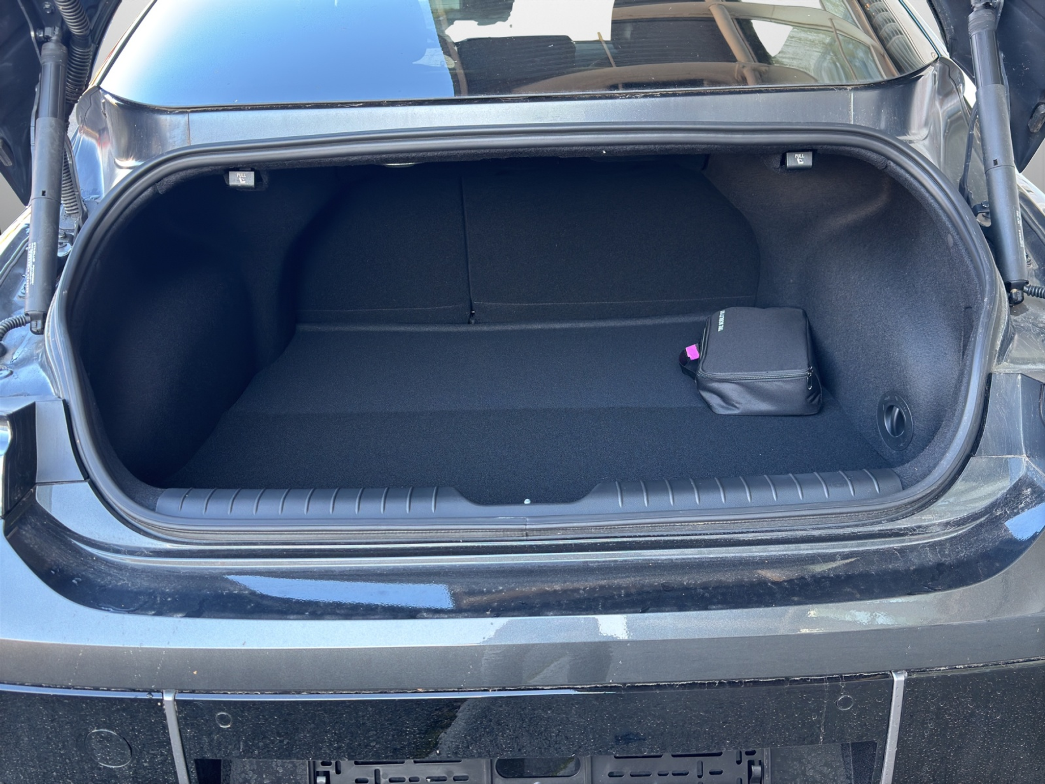 listing desktop thumbnail image 15