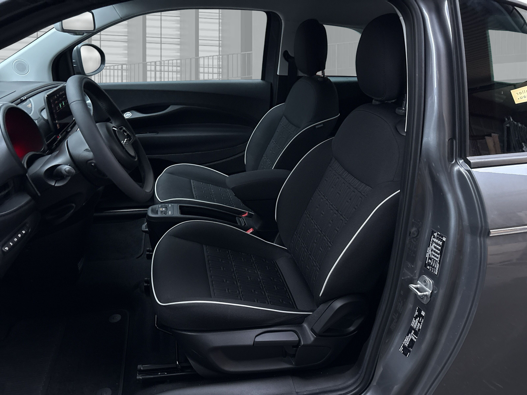 listing desktop thumbnail image 9