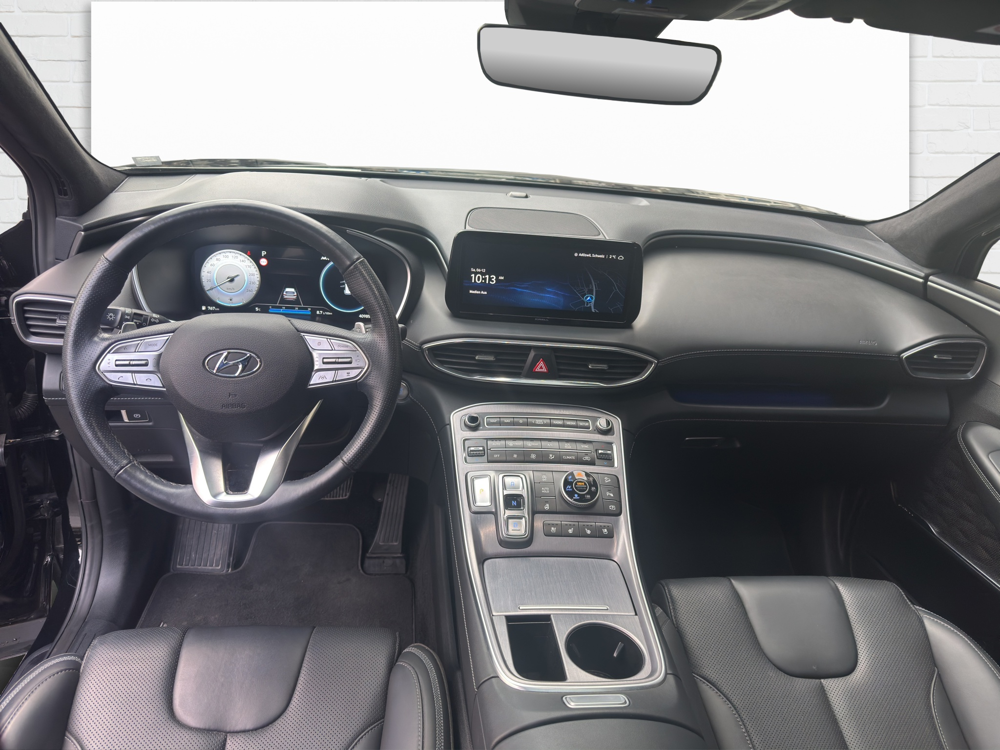 listing desktop thumbnail image 7