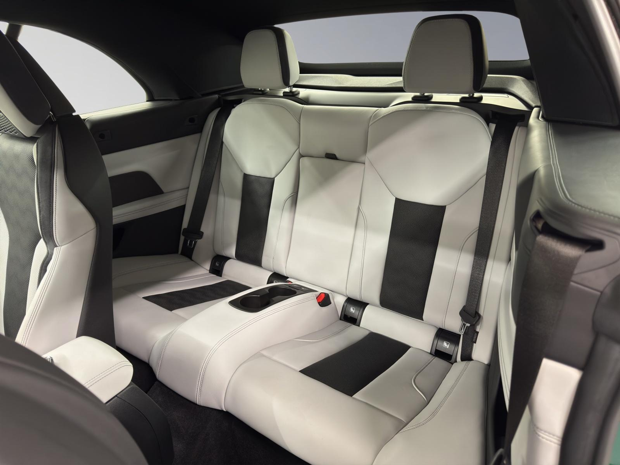 listing desktop thumbnail image 29