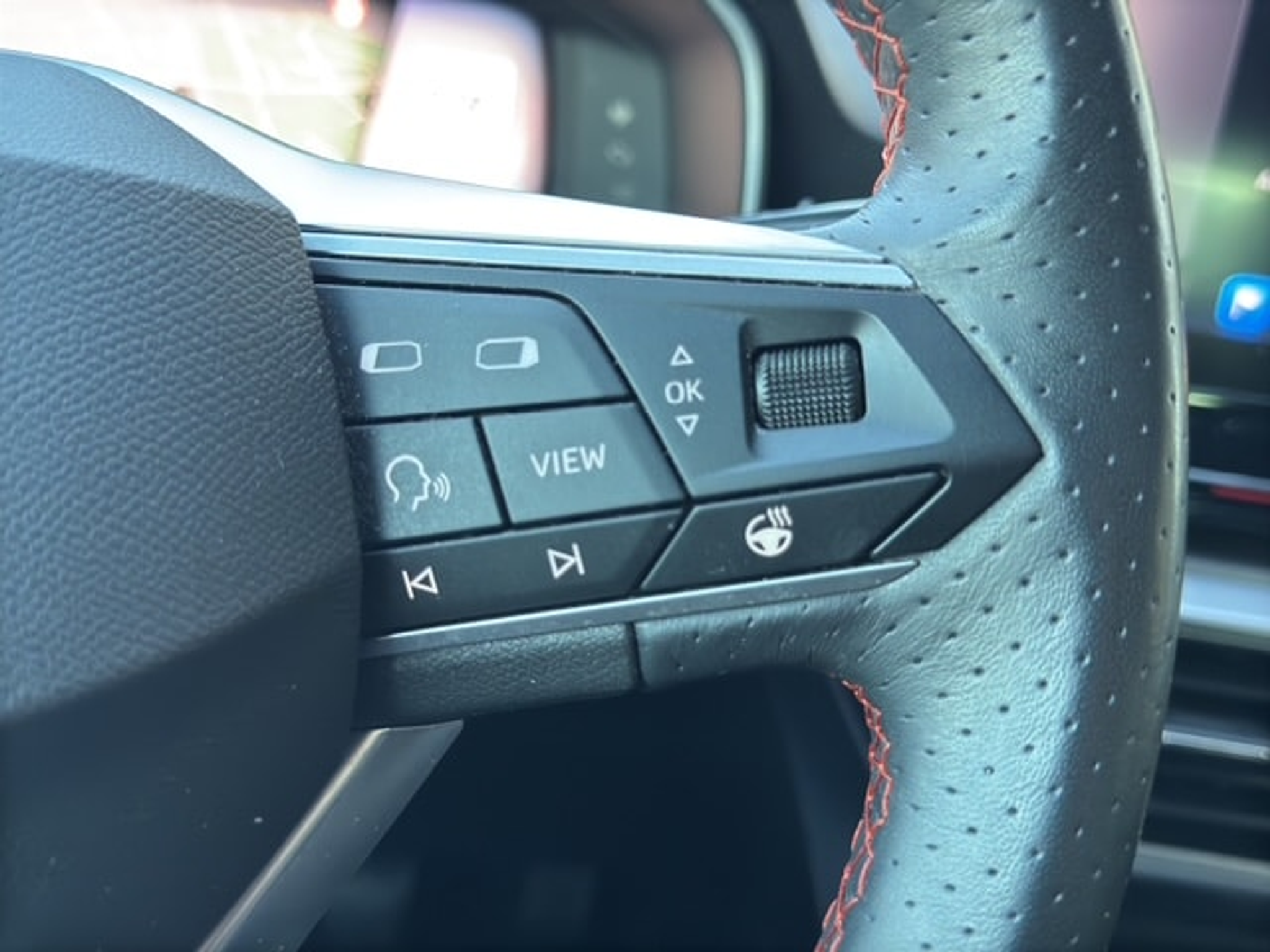 listing desktop thumbnail image 22