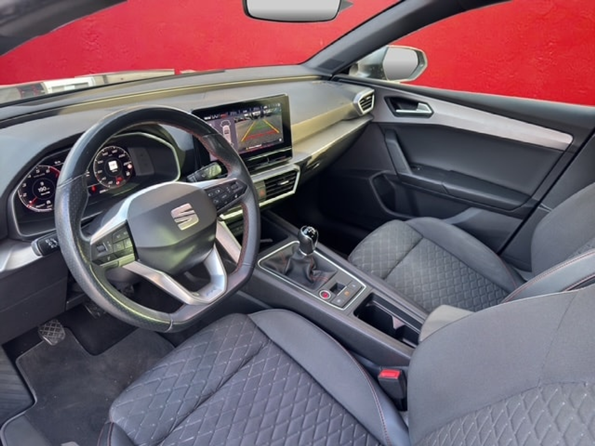 listing desktop thumbnail image 8