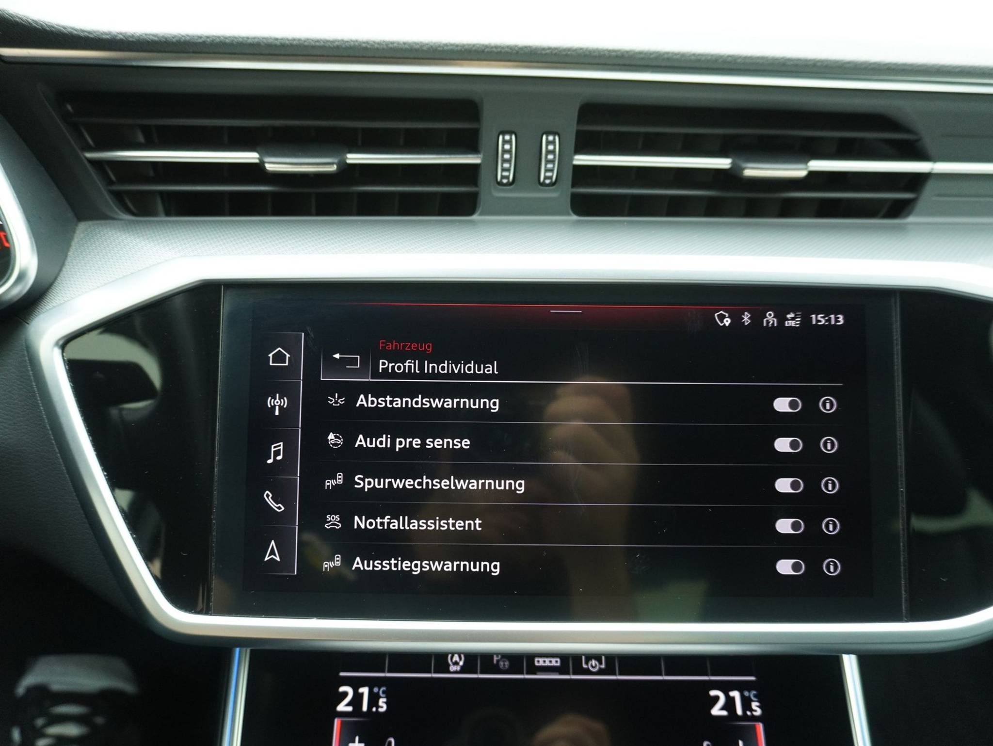 listing desktop thumbnail image 21