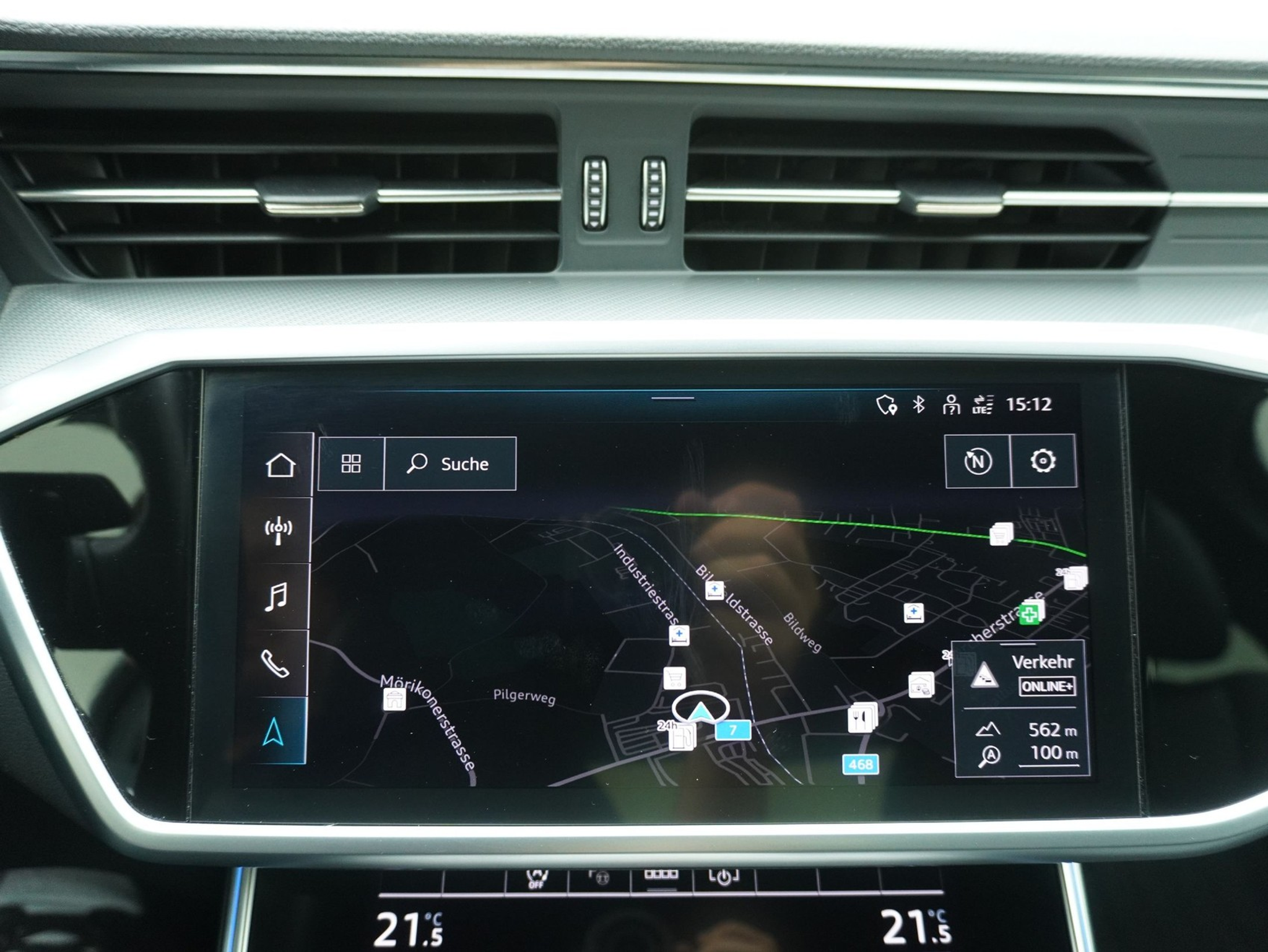 listing desktop thumbnail image 22