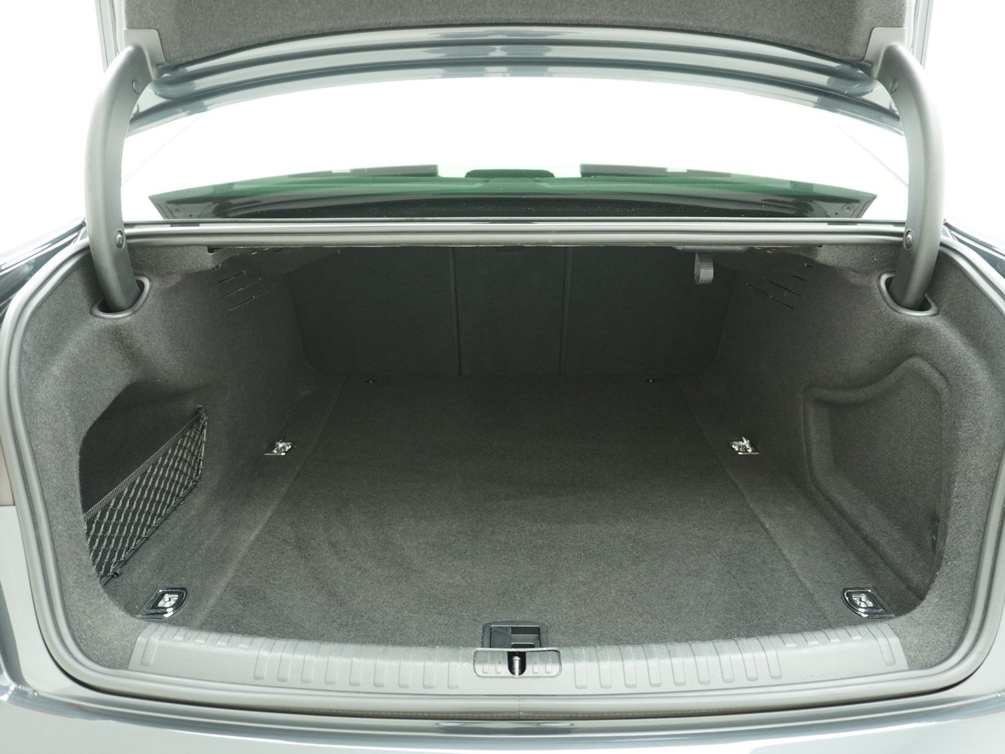 listing desktop thumbnail image 10